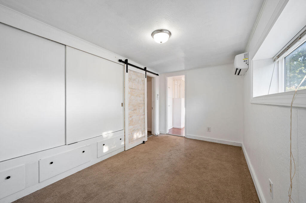 2318 Modoc Street