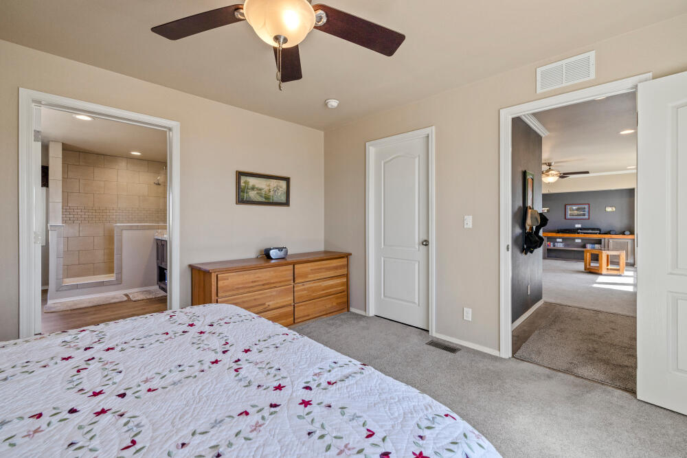 34234 Glen Drive