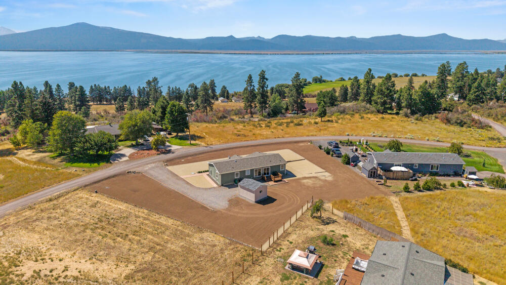 34234 Glen Drive