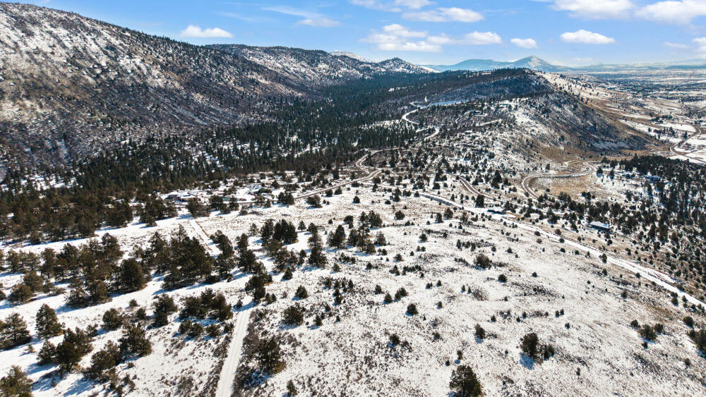 Best View Drive, 890753