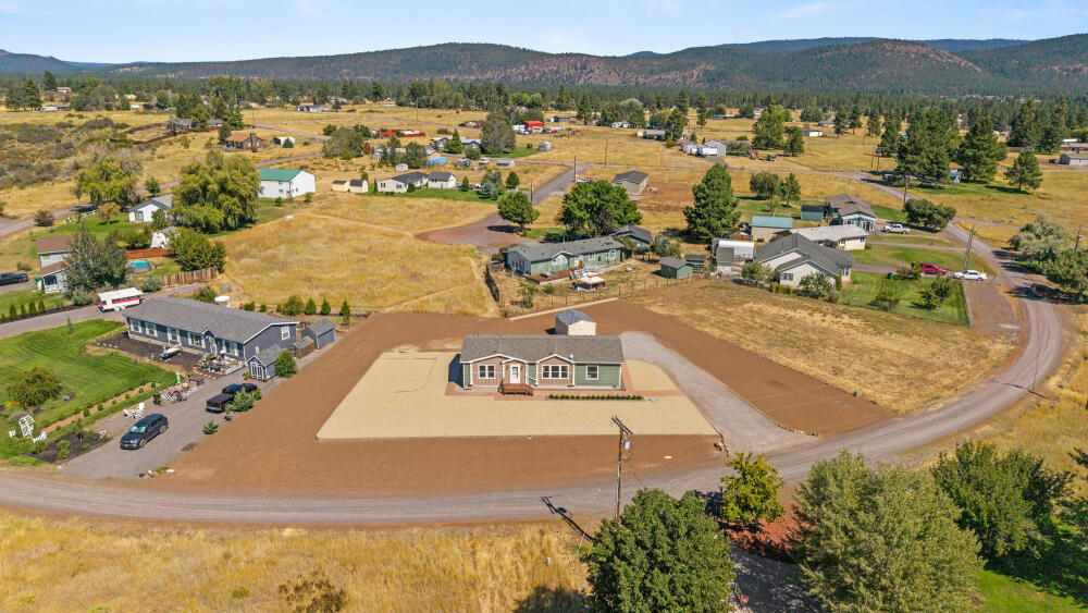 34234 Glen Drive