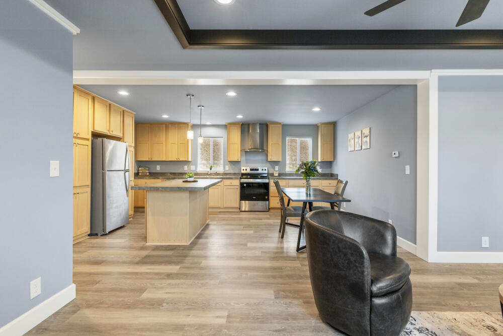 5628 Edith Way