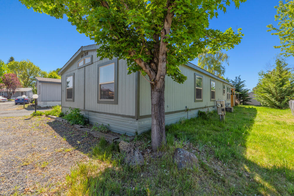 4751 Bellm Drive, SPC 10