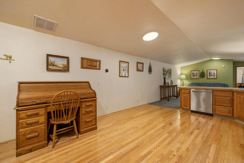 4751 Bellm Drive, SPC 203