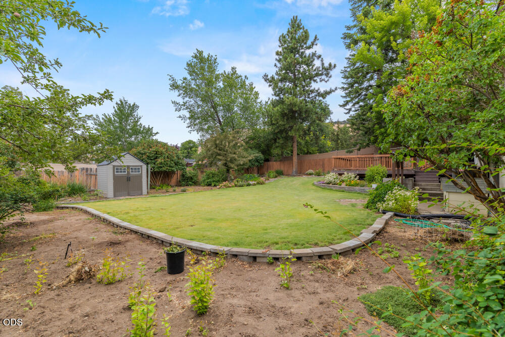 6321 Juniper Way