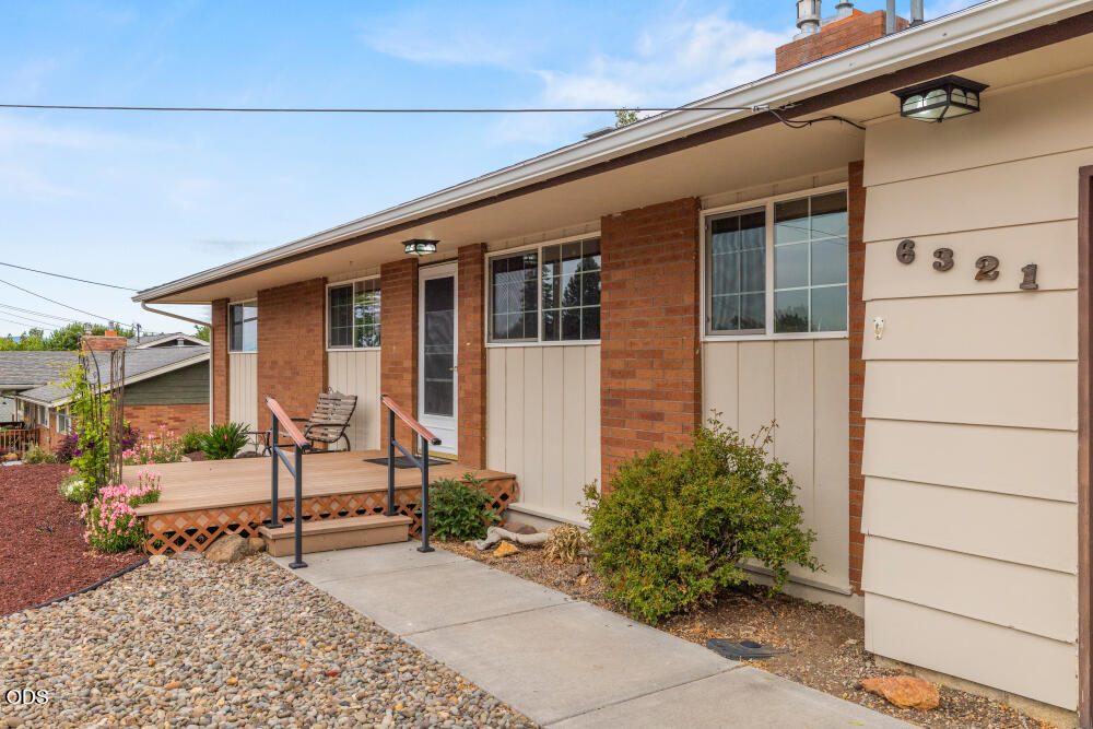 6321 Juniper Way