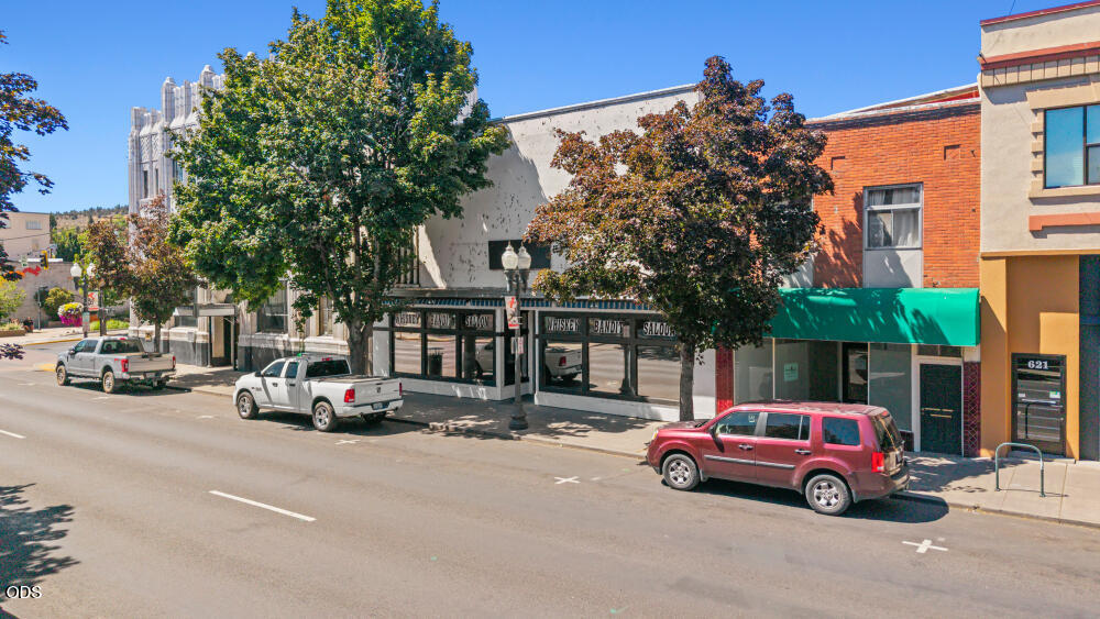 617 Main Street
