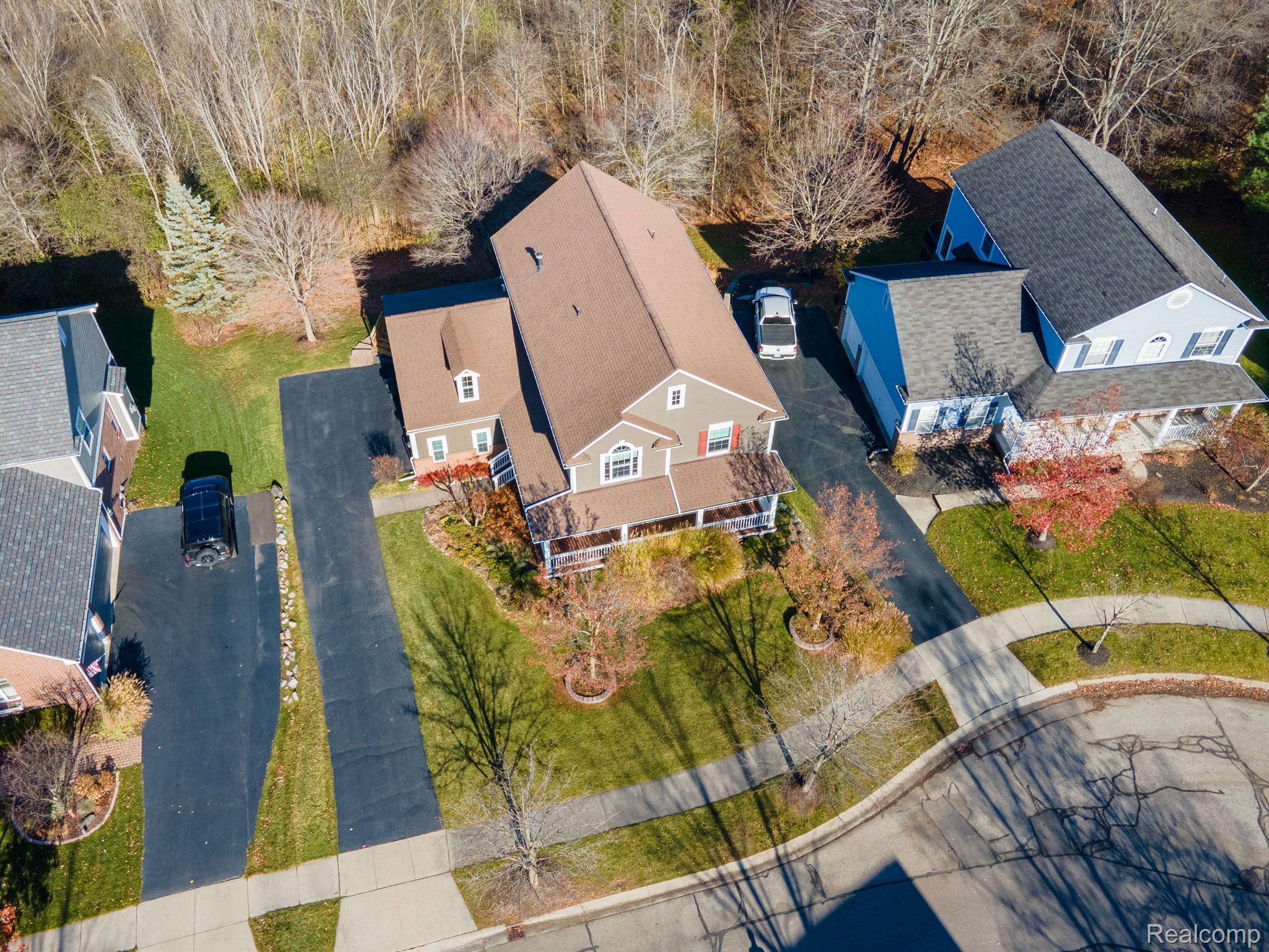 7286 N Village Drive