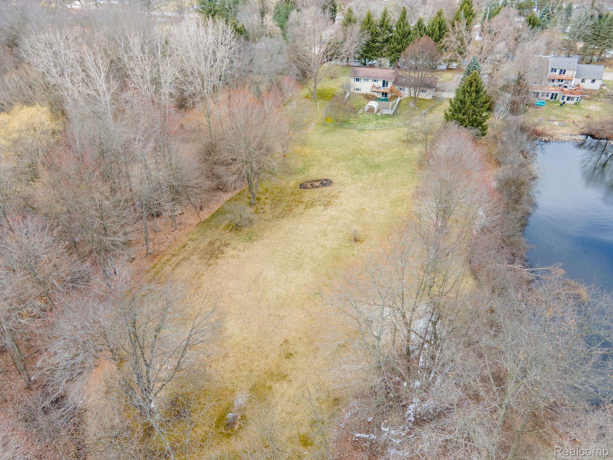 3425 Indianwood Road