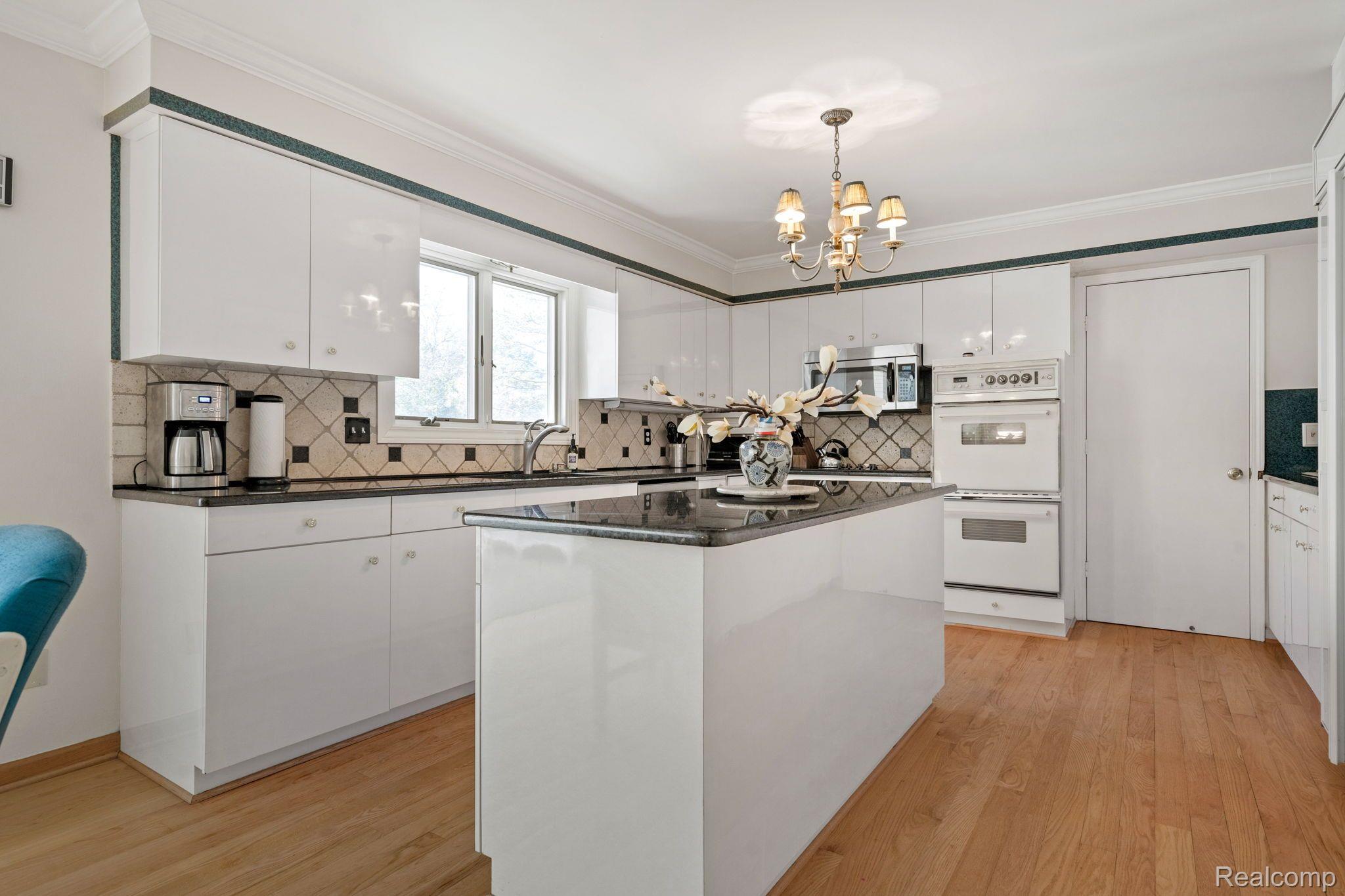 918 Langley Road