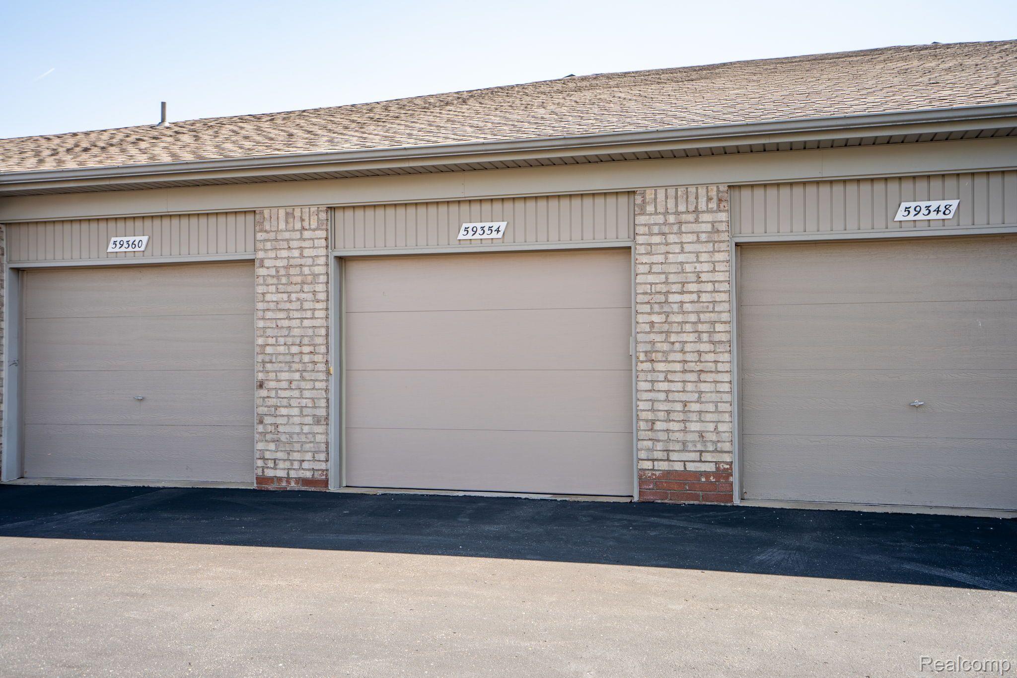 59354 Pine Creek Court