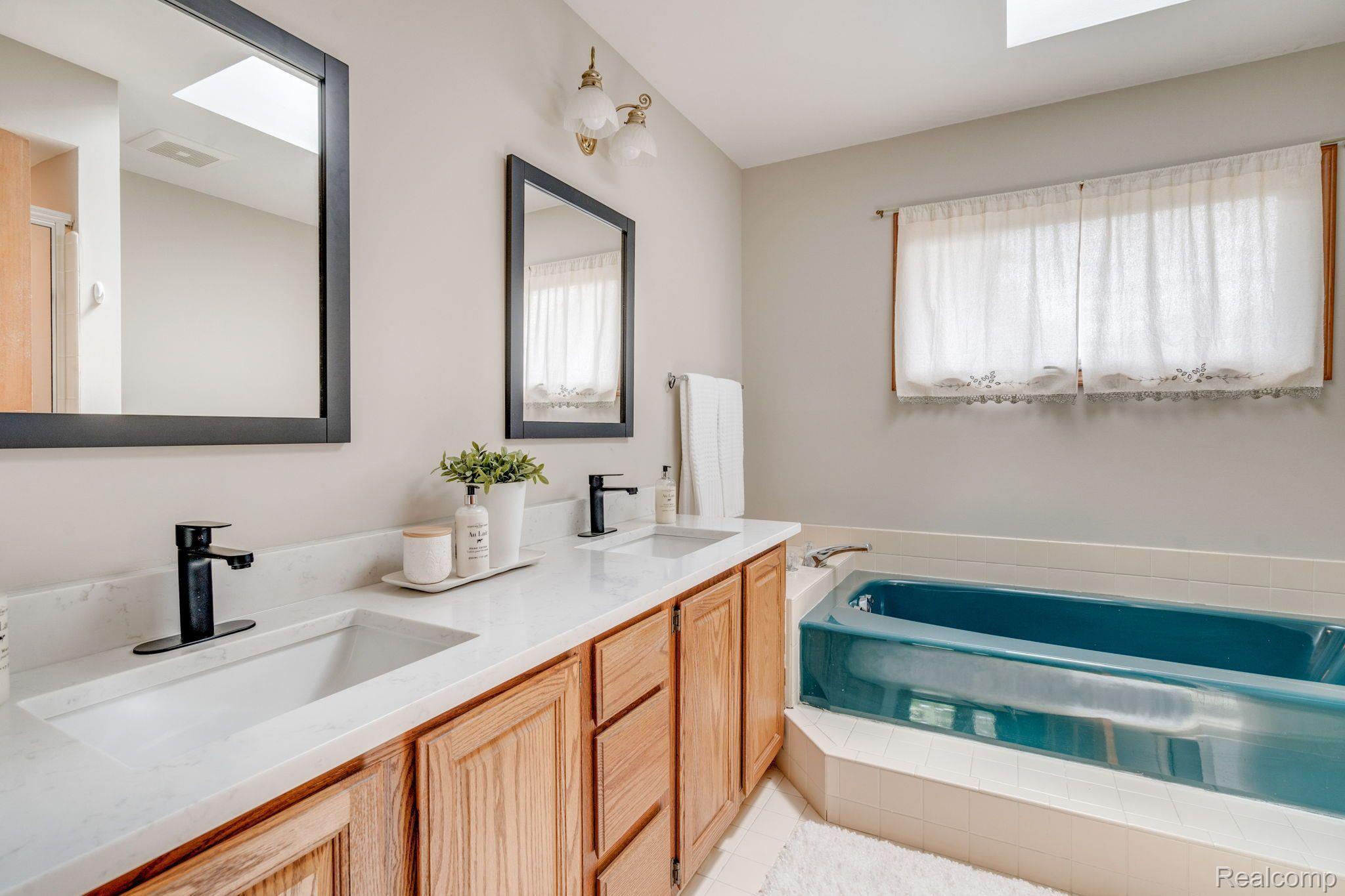 3245 Charlwood Drive