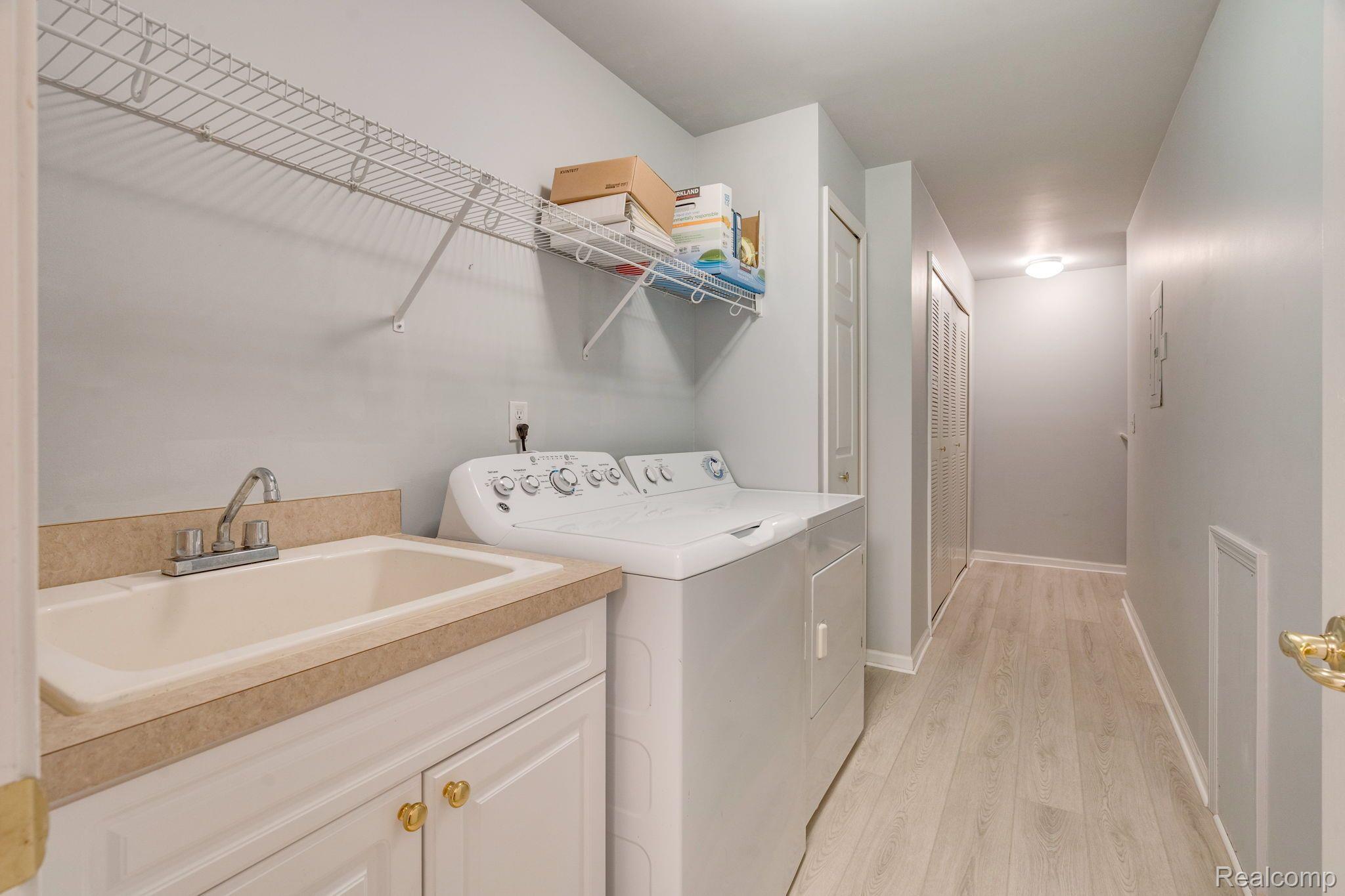 3570 Oakmonte Boulevard 100