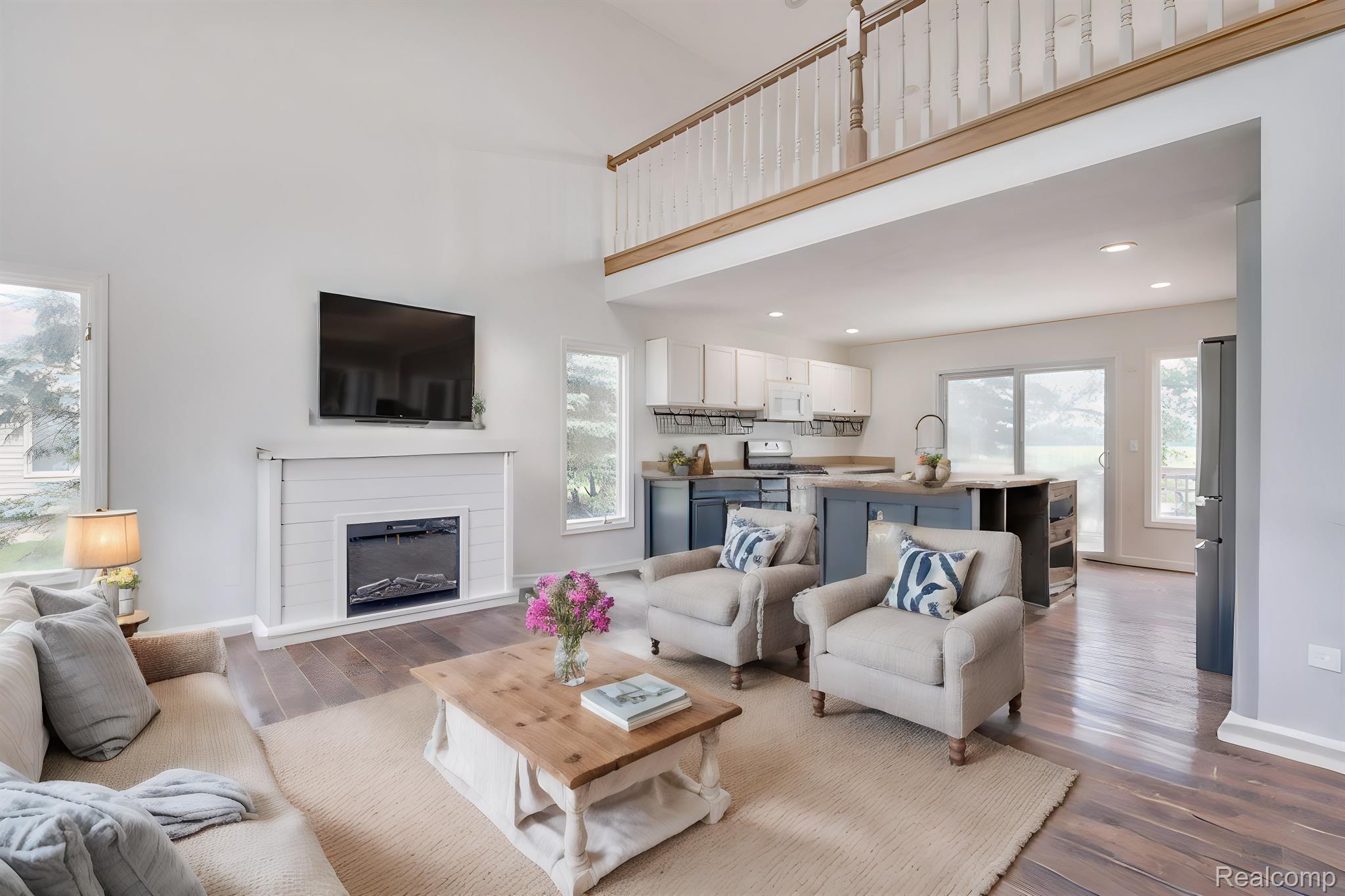21614 Chester Road