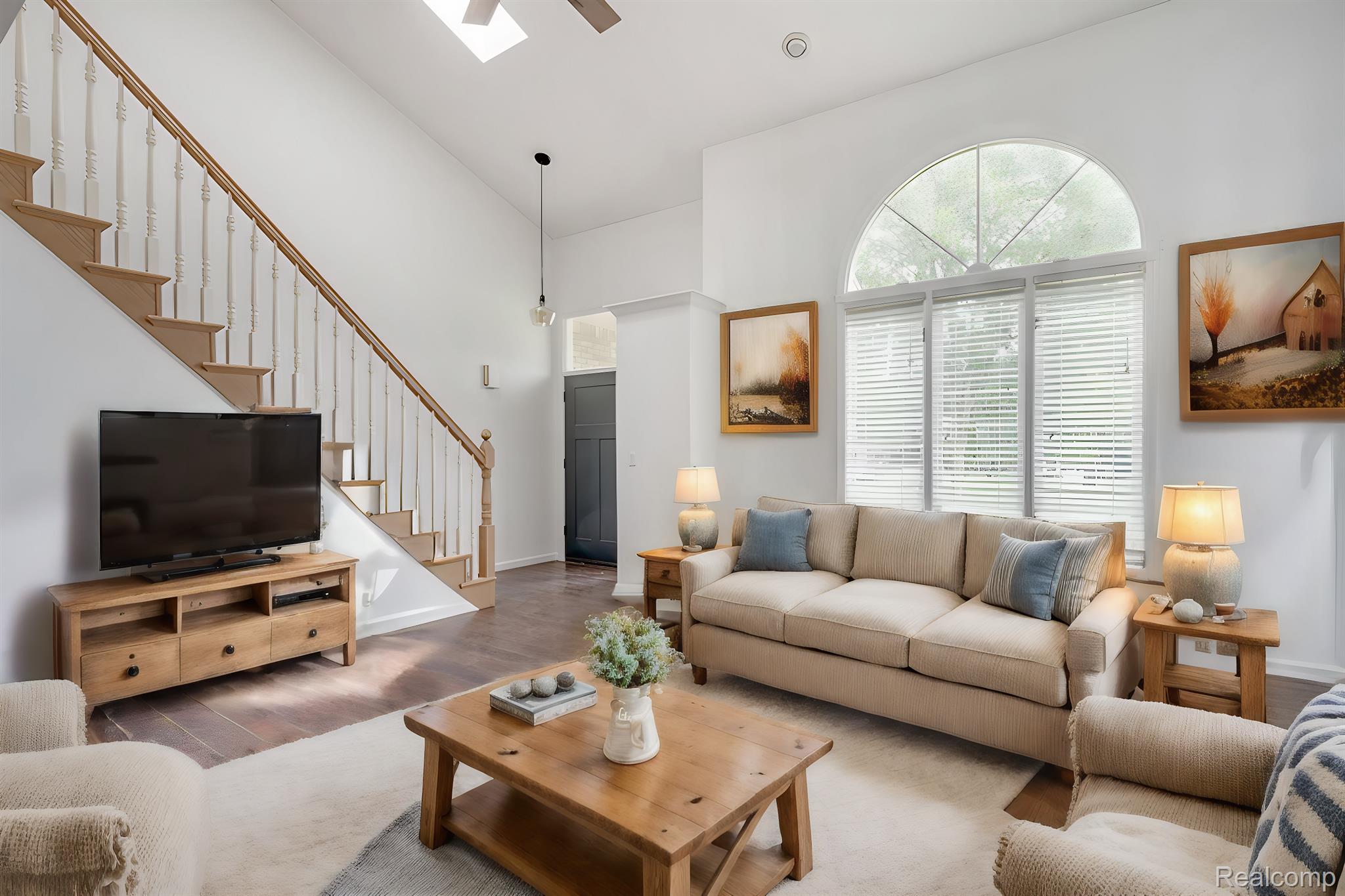 21614 Chester Road