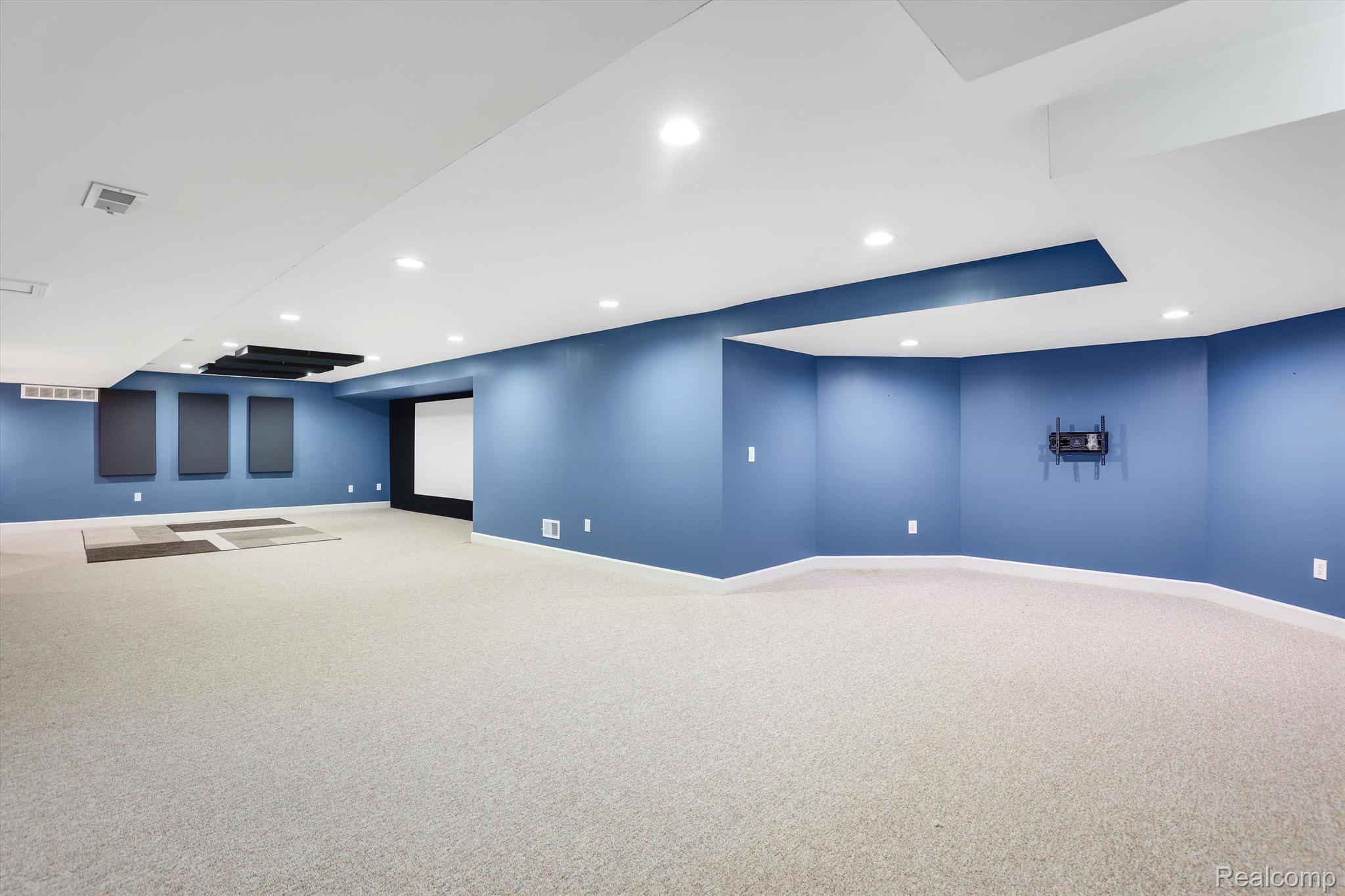 2833 Arlund Way