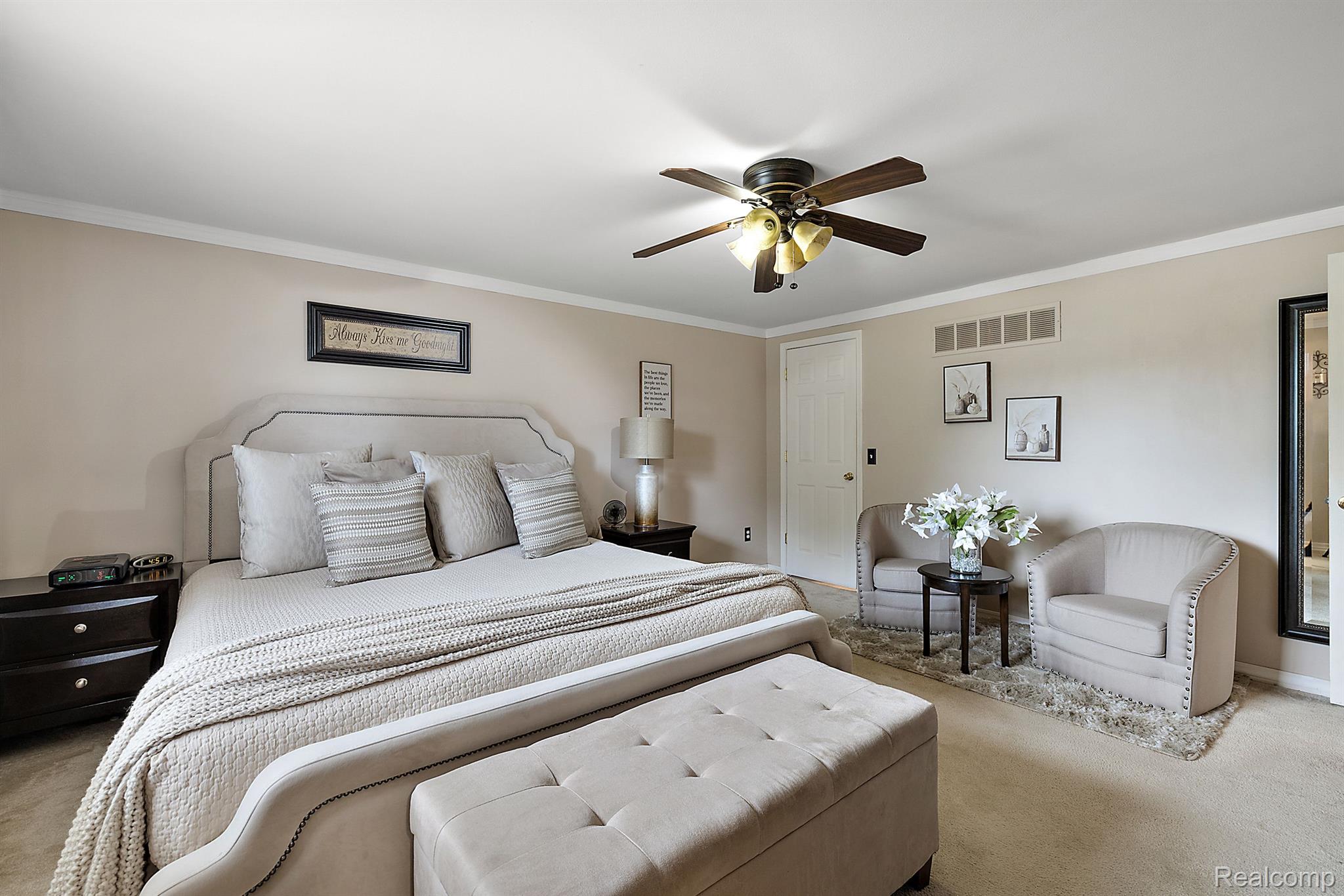 3280 Palm Aire Court