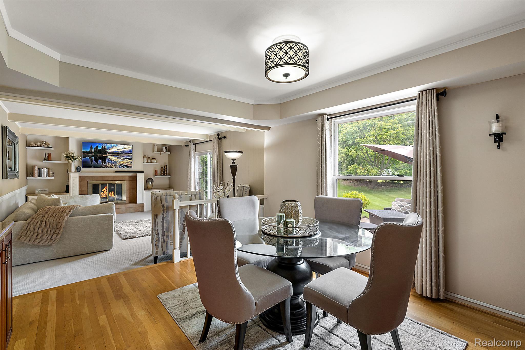 3280 Palm Aire Court