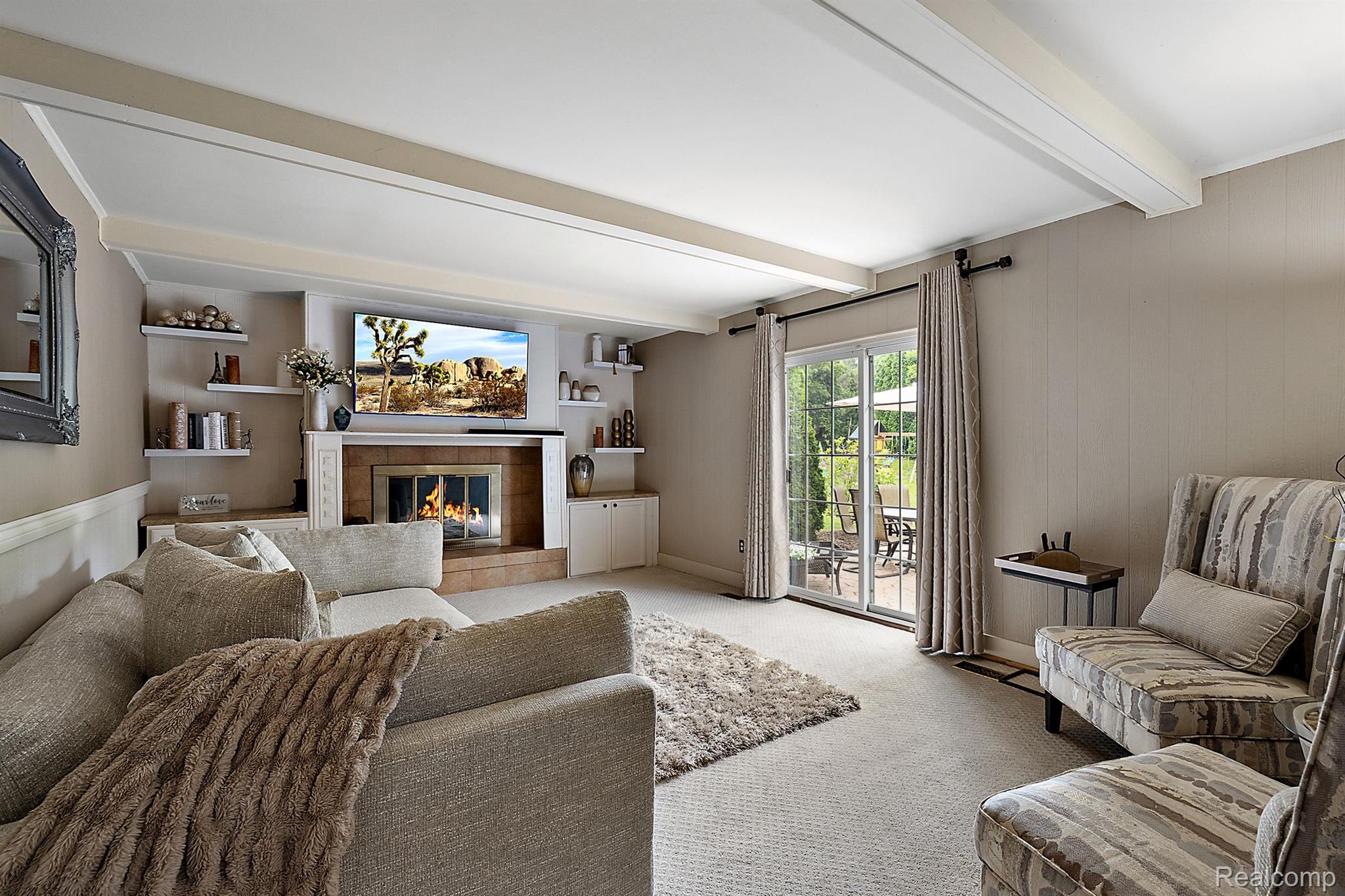 3280 Palm Aire Court