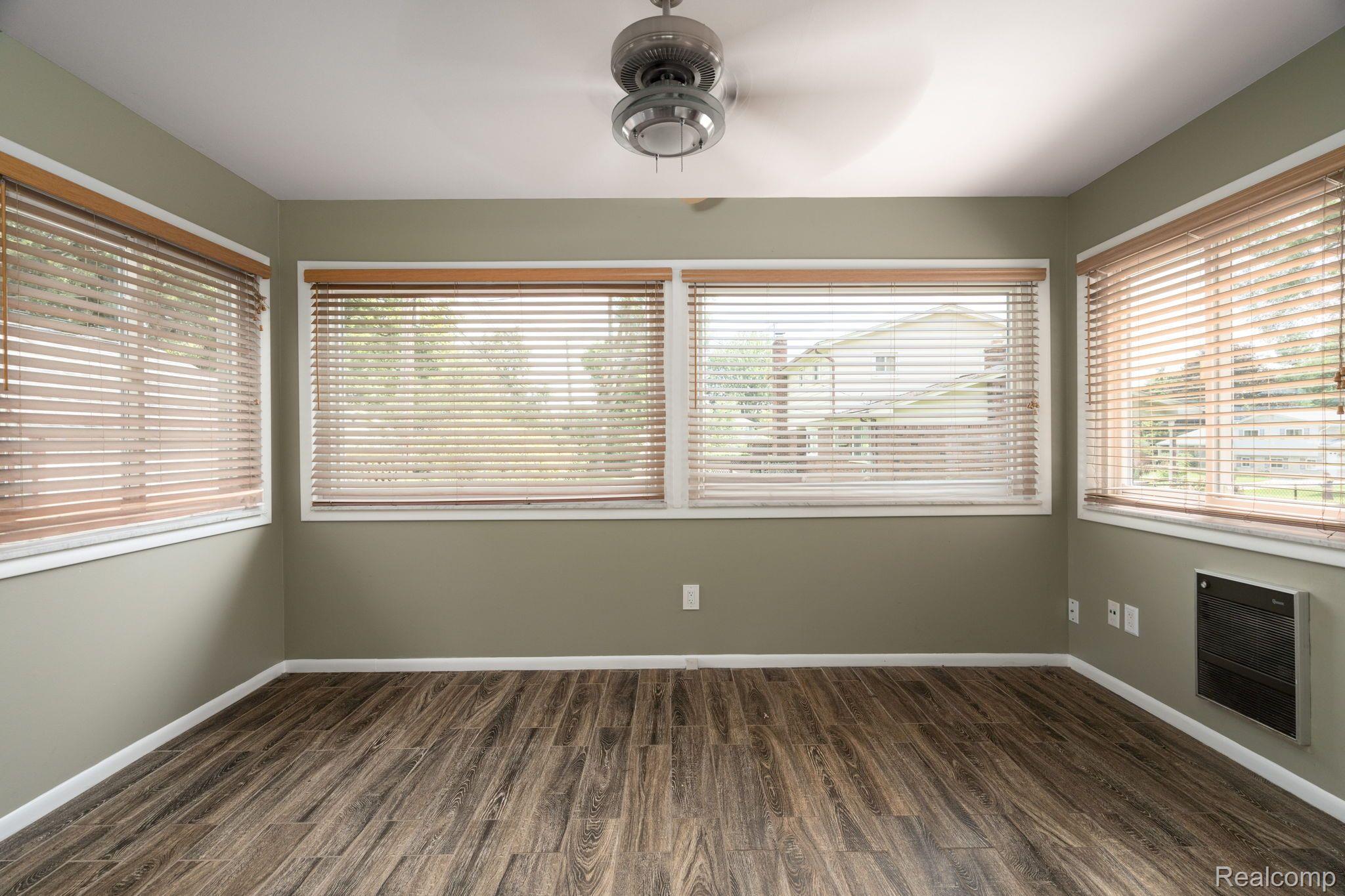 55112 Monroe Drive