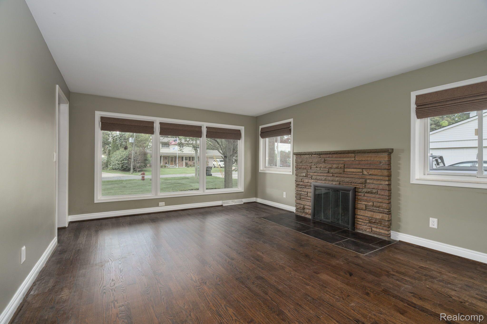 55112 Monroe Drive