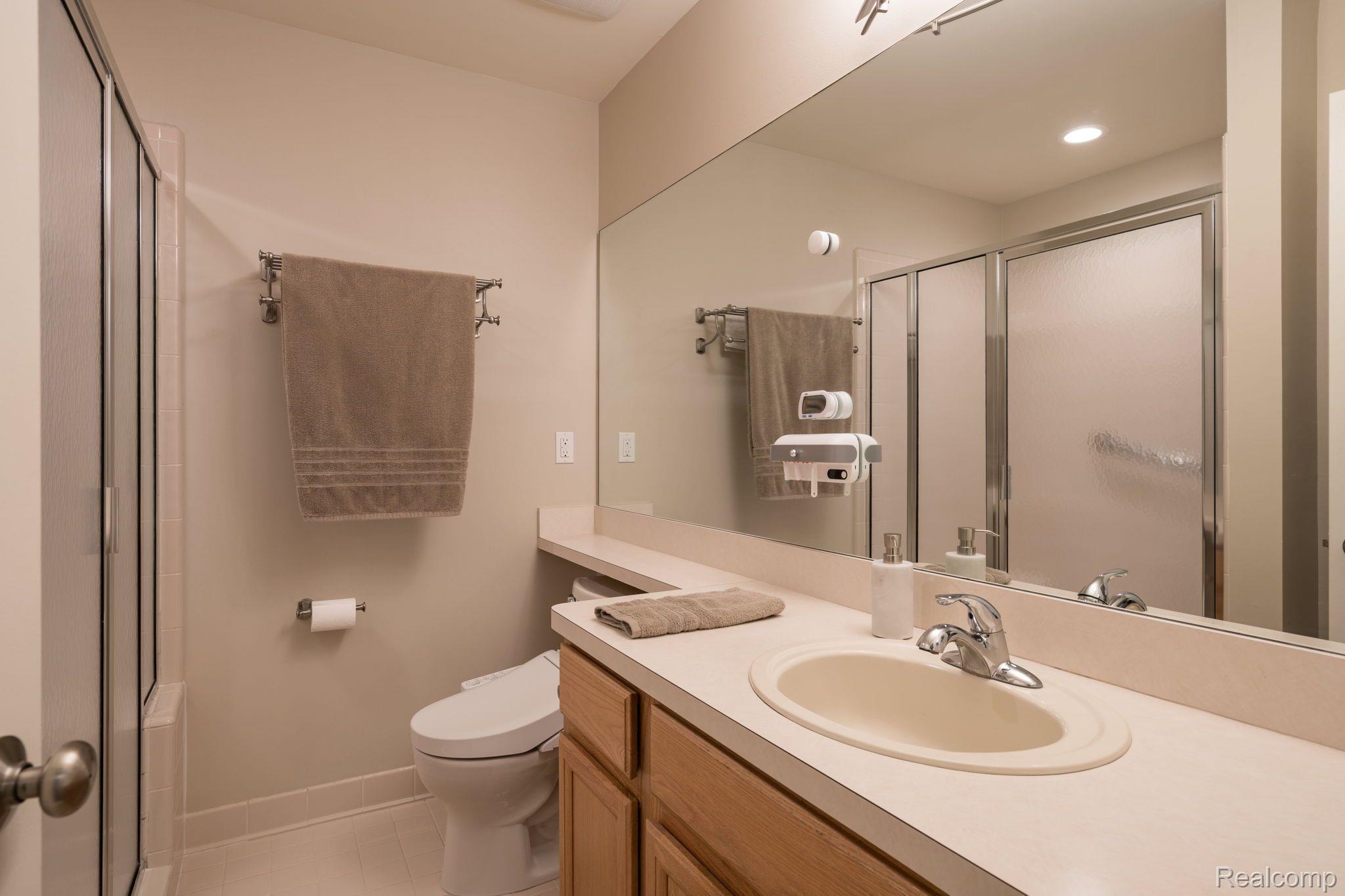 2287 Westmont Circle