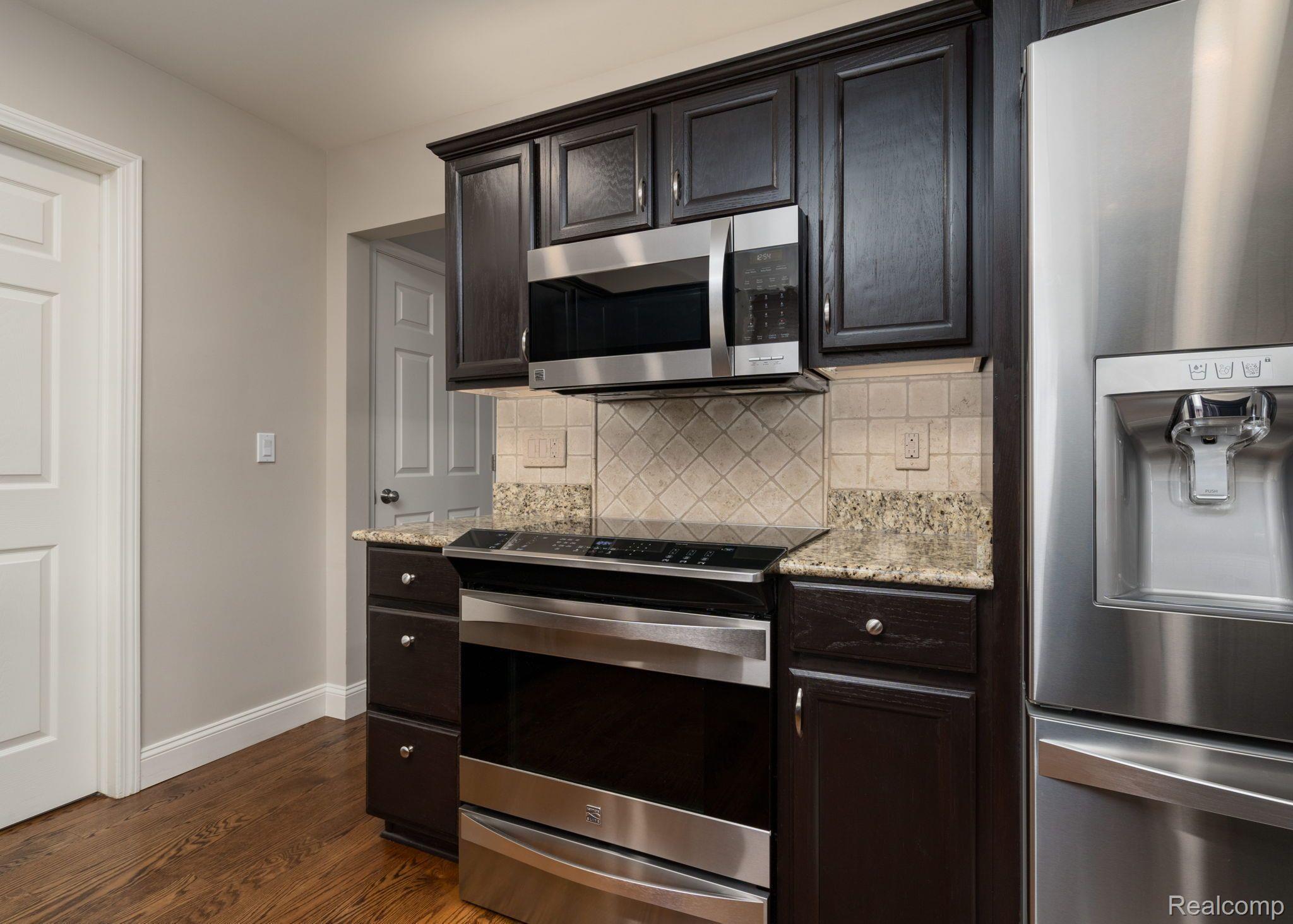 2287 Westmont Circle