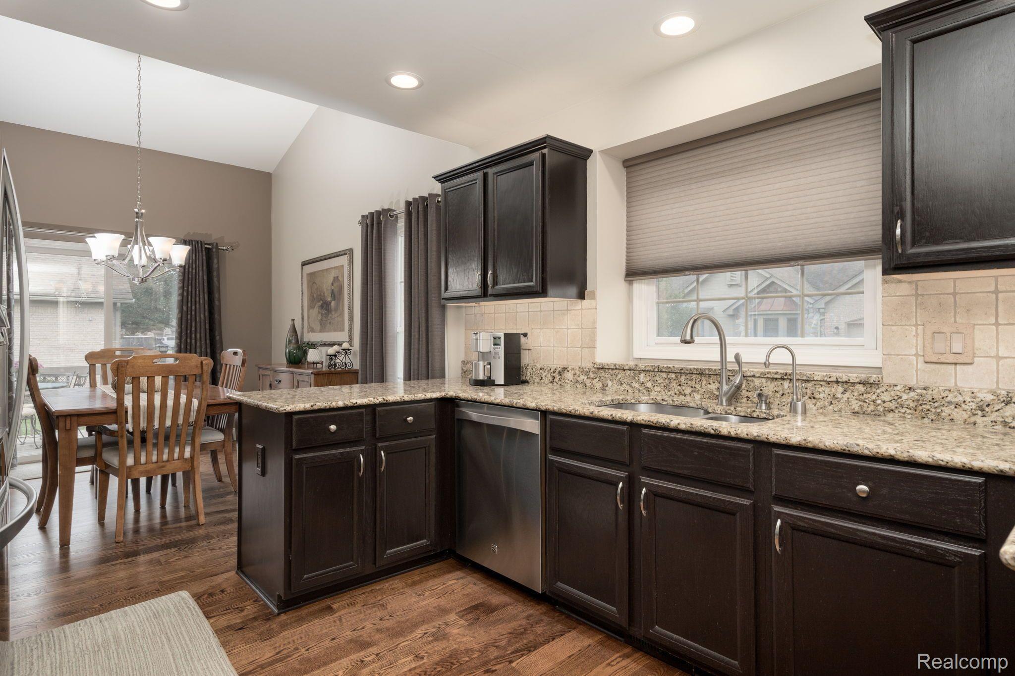 2287 Westmont Circle