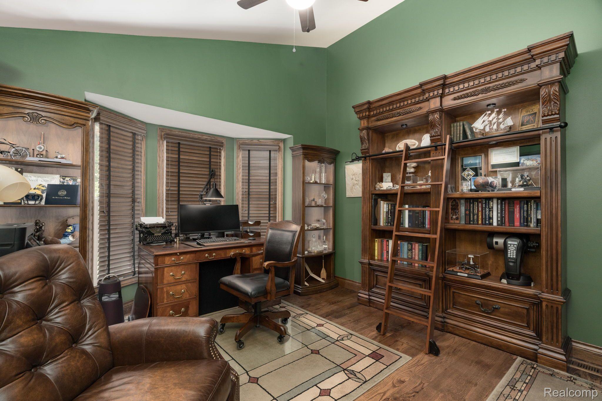2287 Westmont Circle