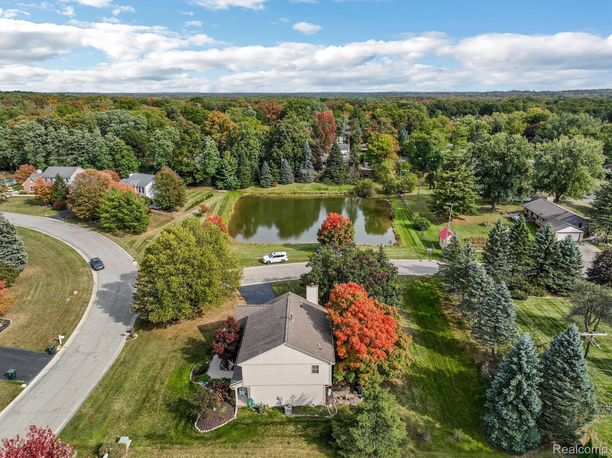 2289 Huntington Drive