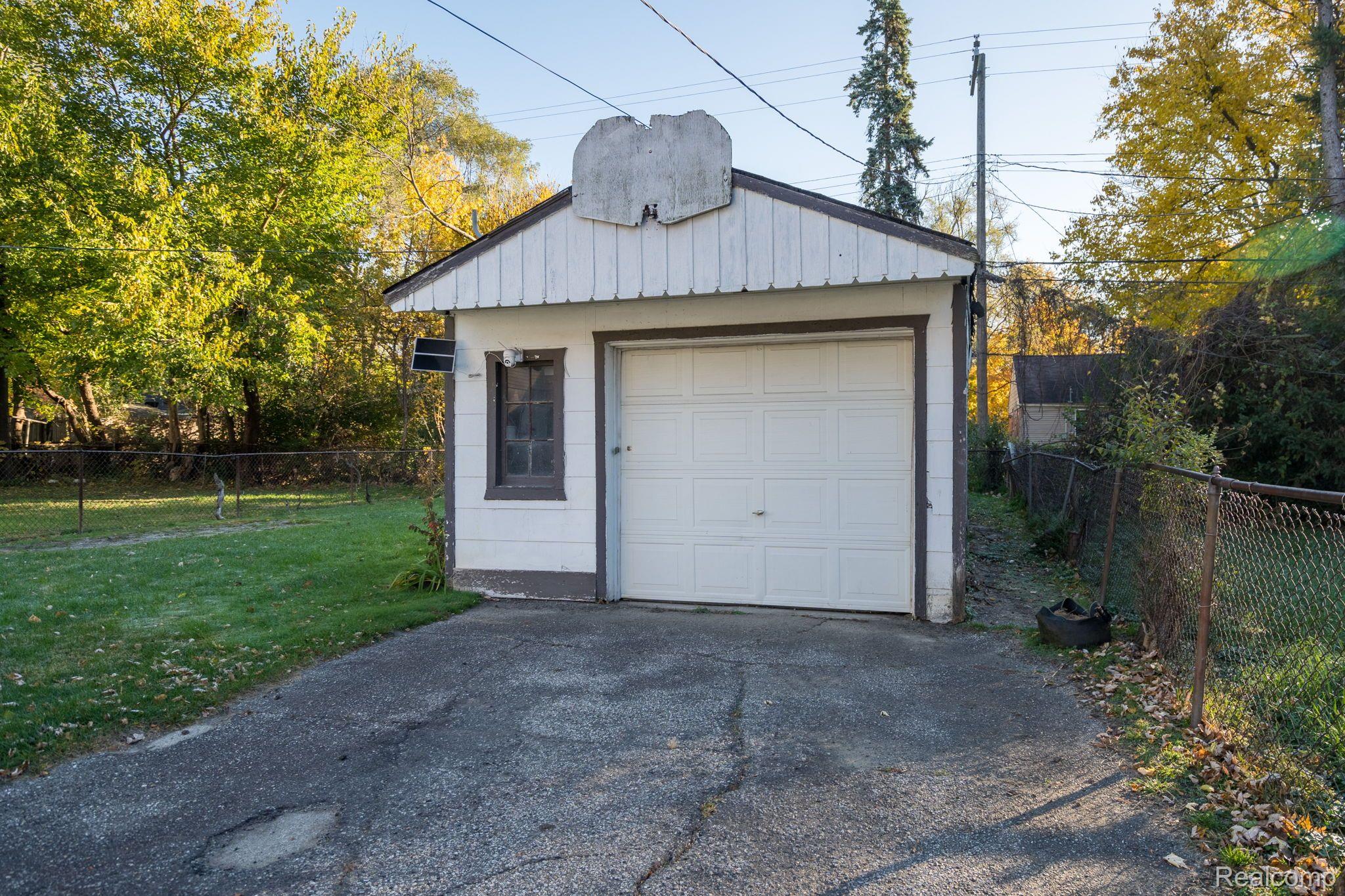 12834 Riverdale Avenue