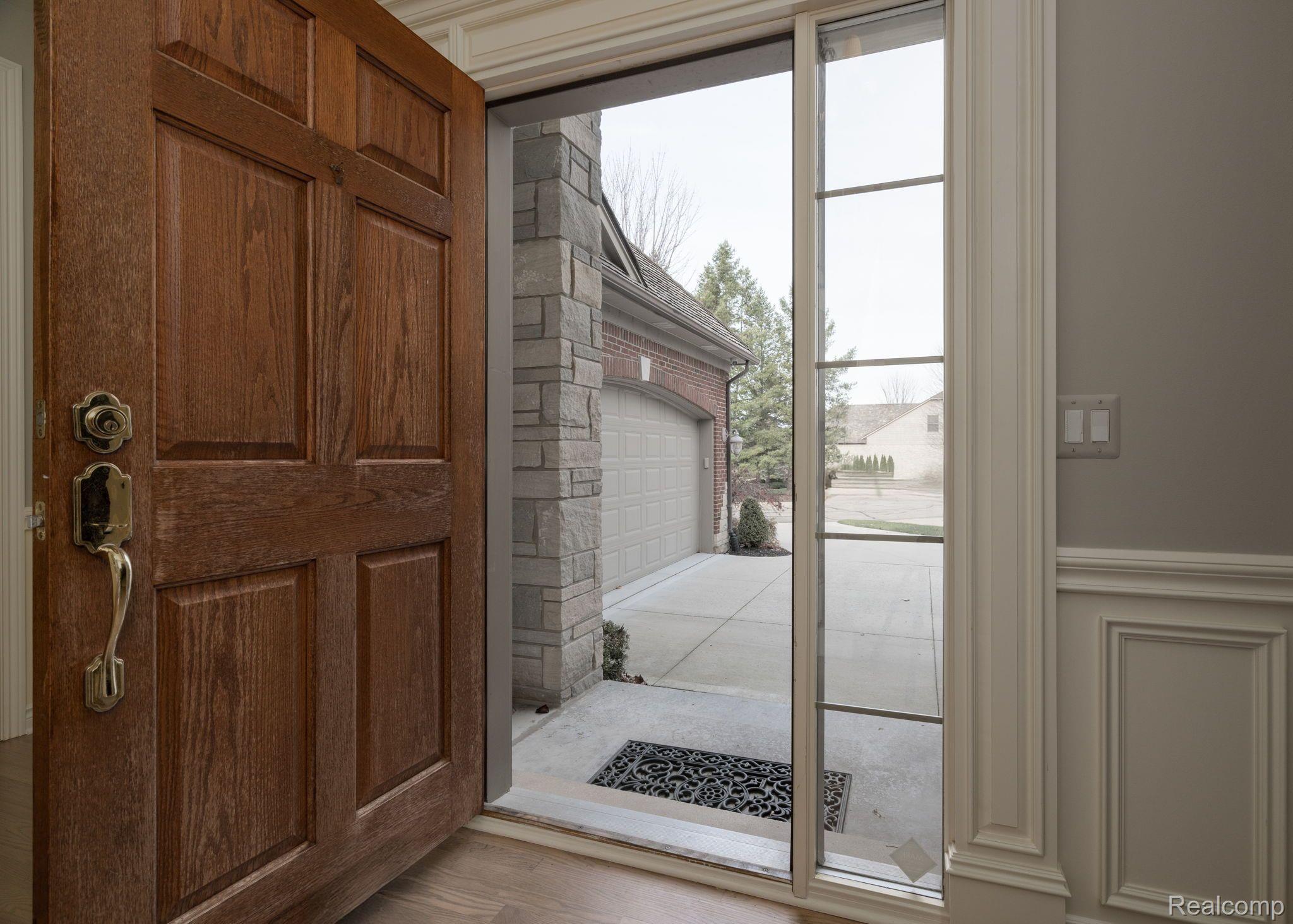 5162 Newport Court