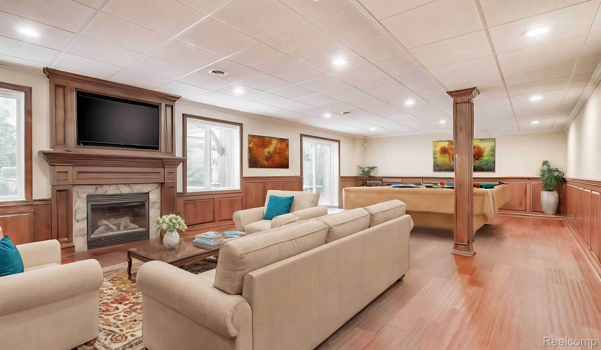 5162 Newport Court