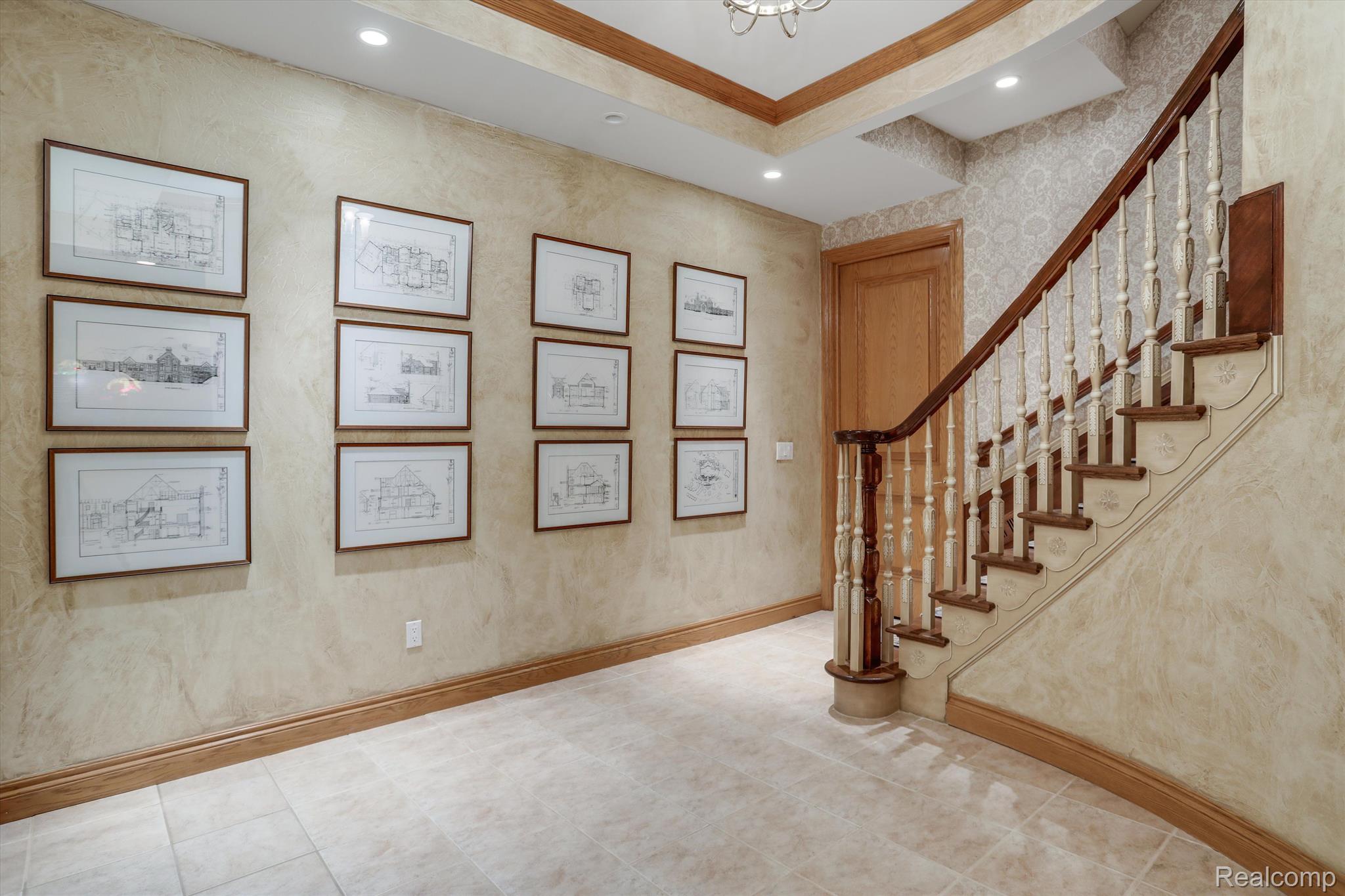 1401 E Silverbell Road