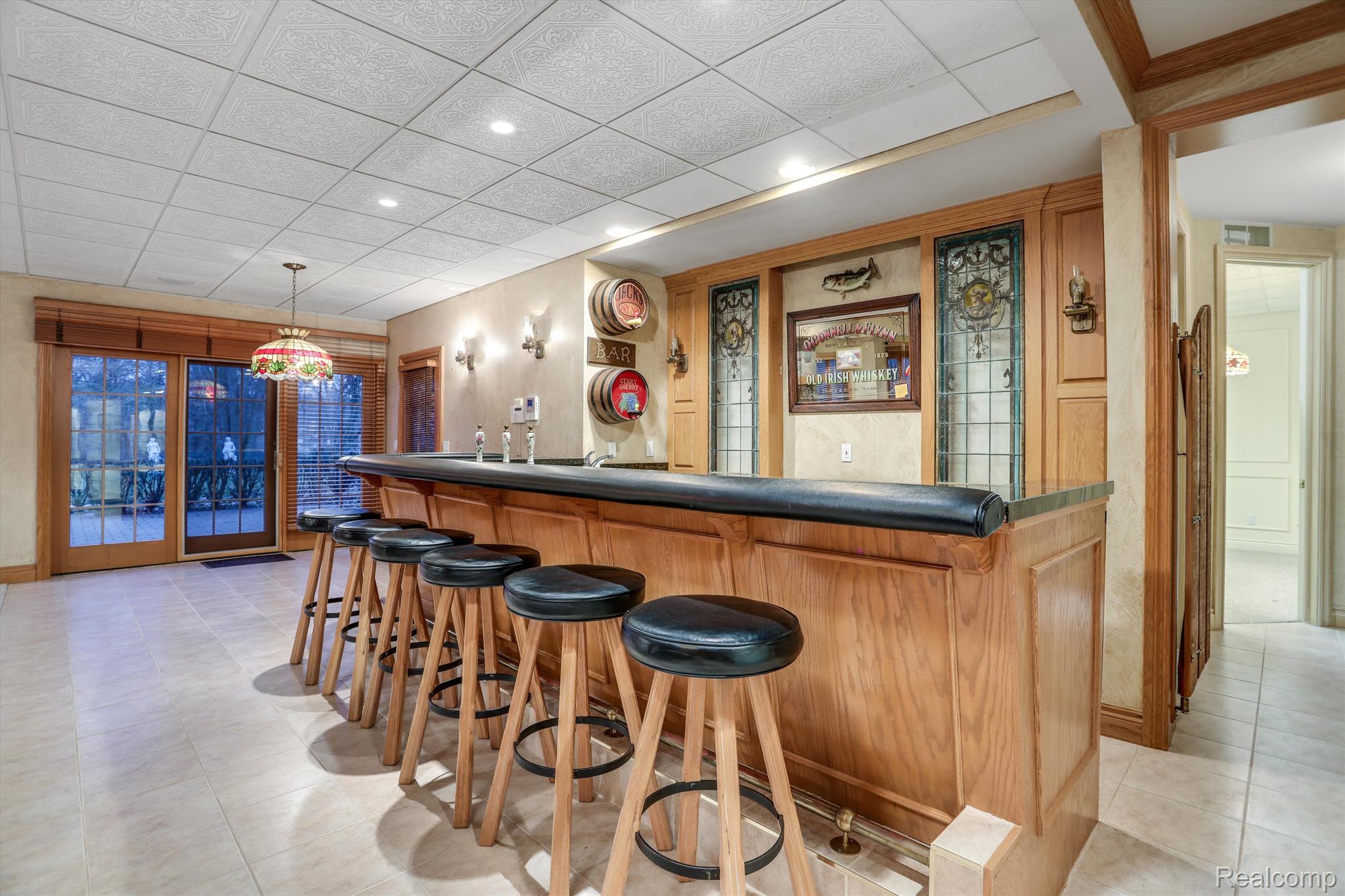 1401 E Silverbell Road