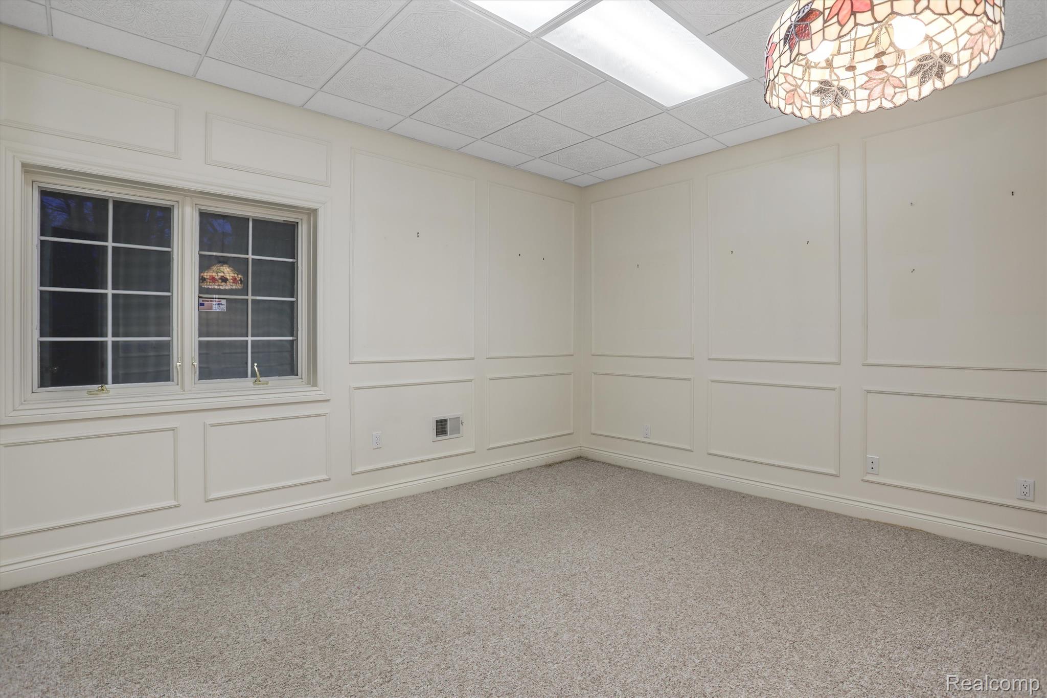 1401 E Silverbell Road