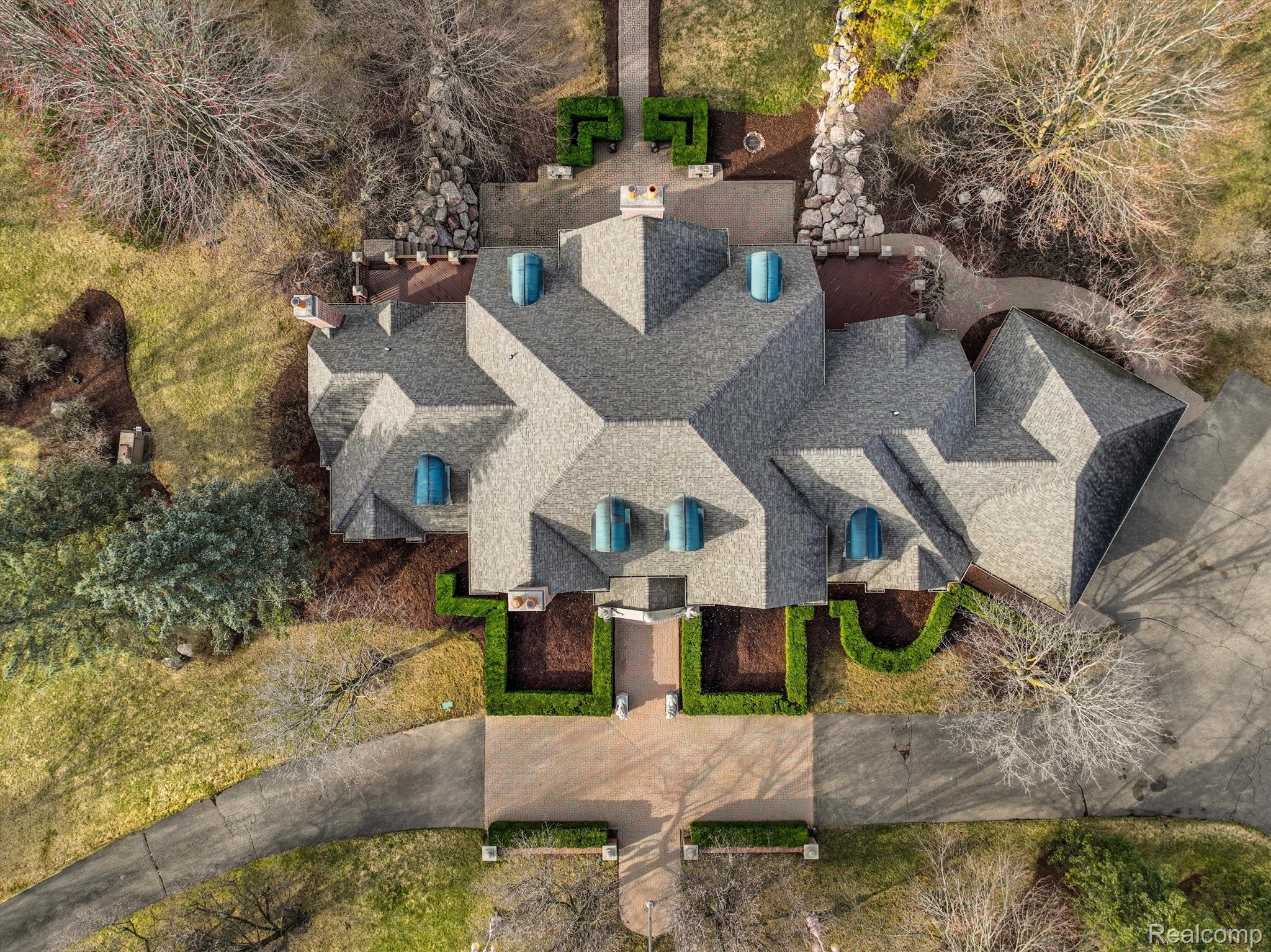 1401 E Silverbell Road