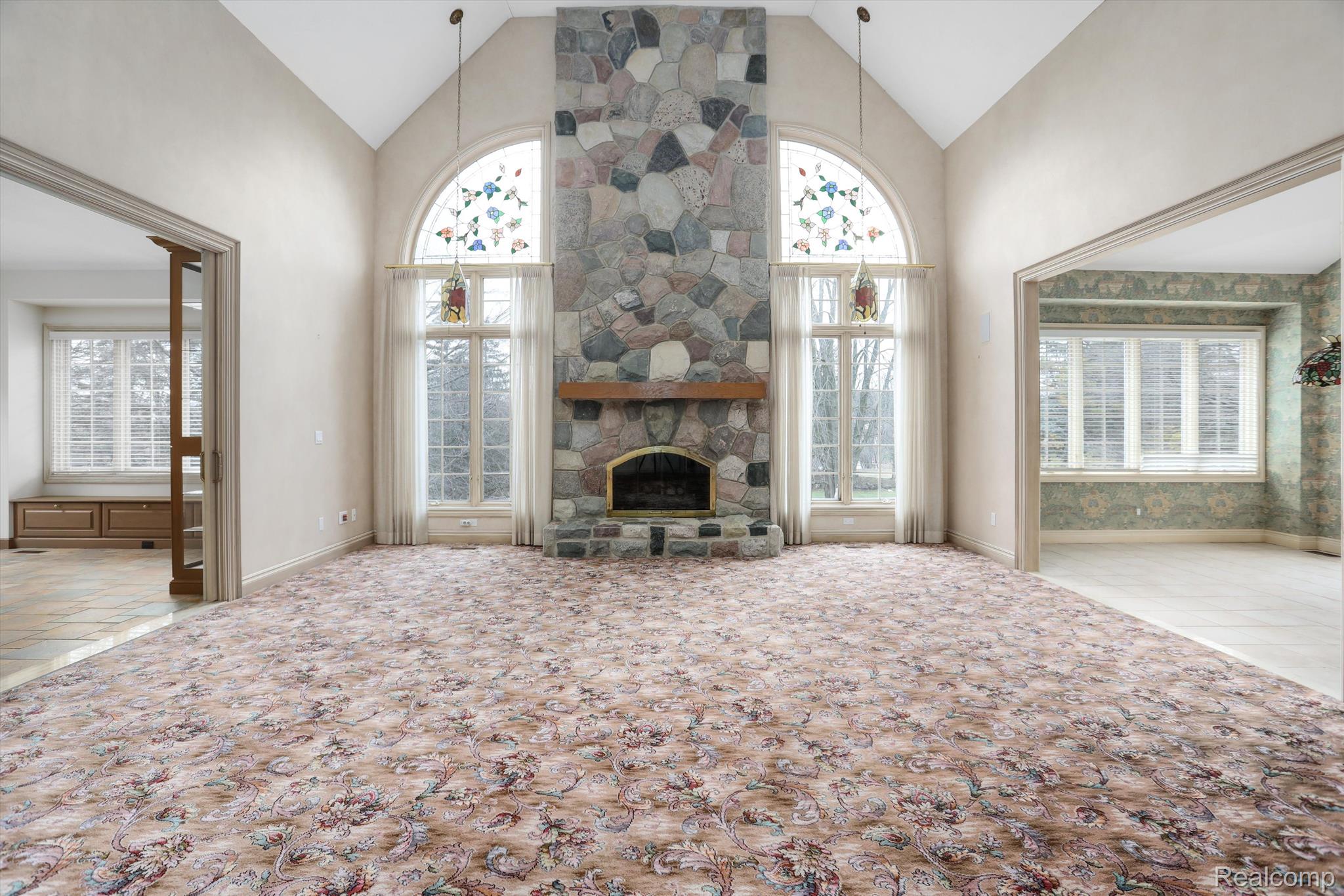 1401 E Silverbell Road