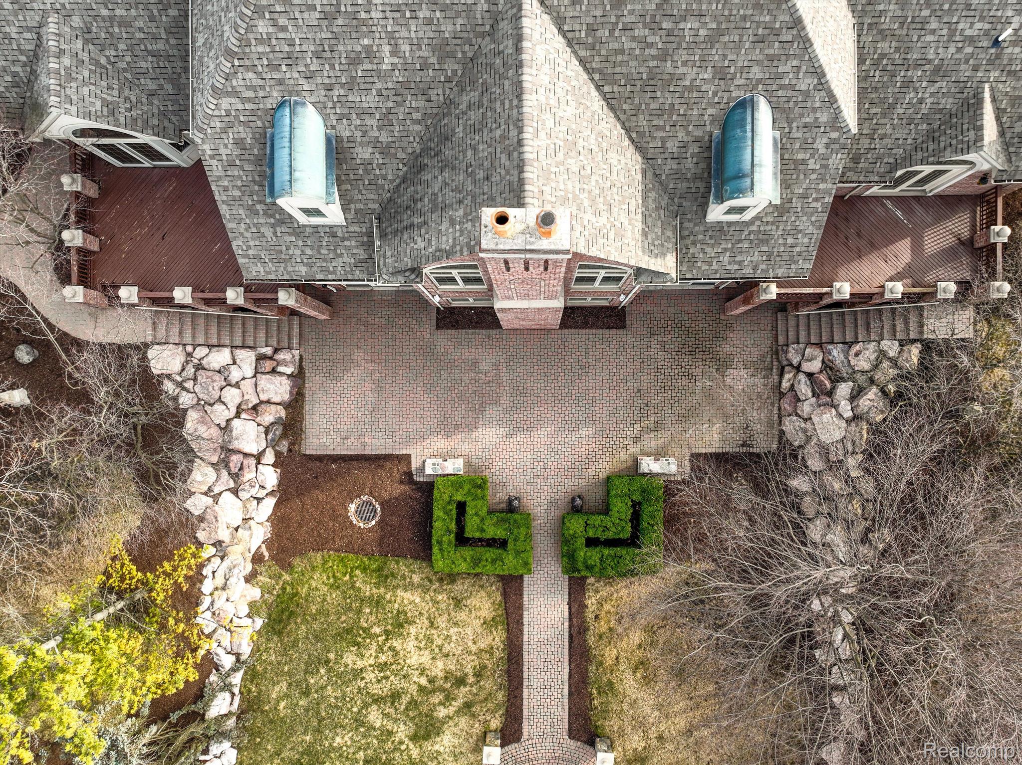 1401 E Silverbell Road