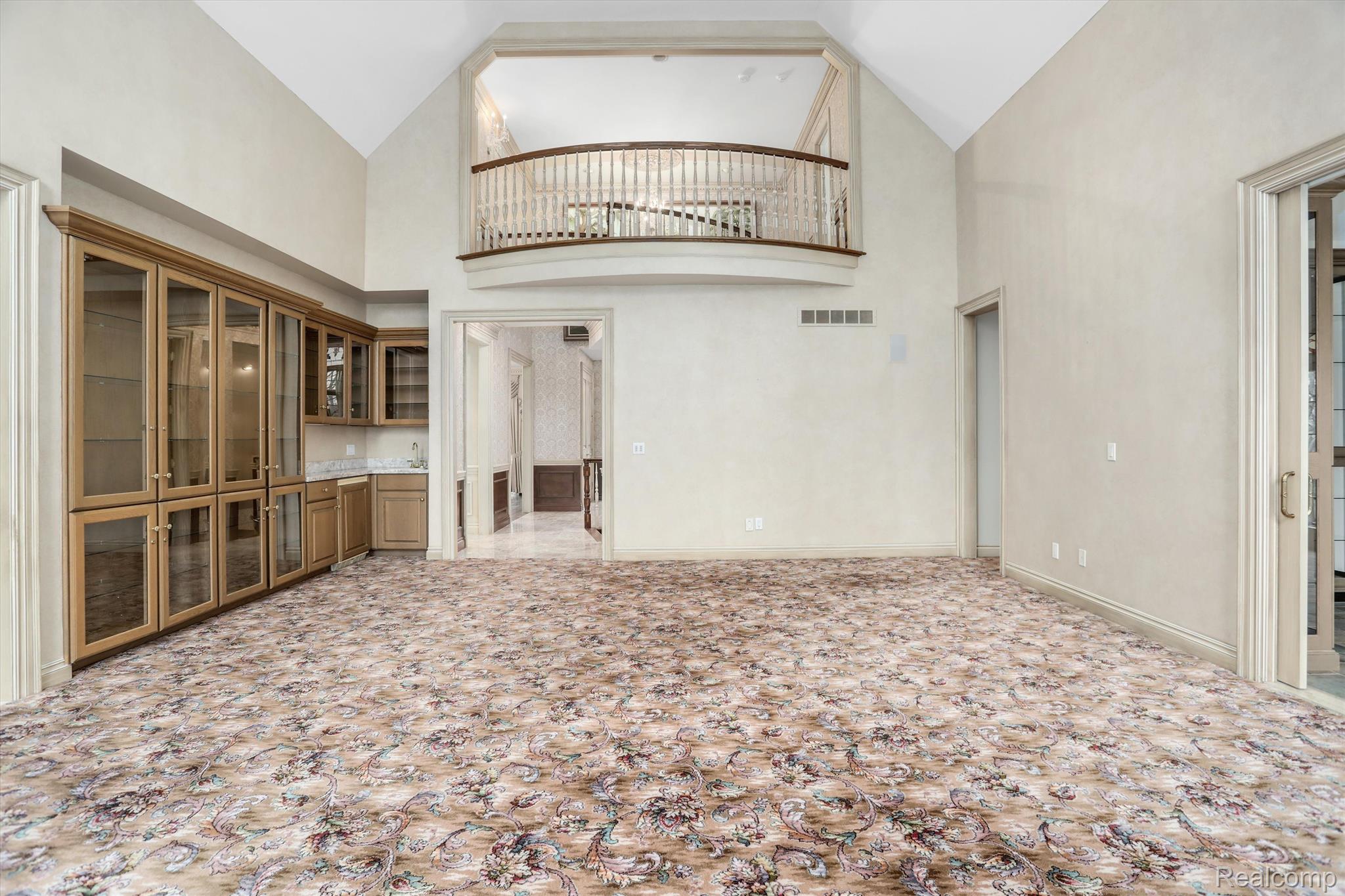 1401 E Silverbell Road