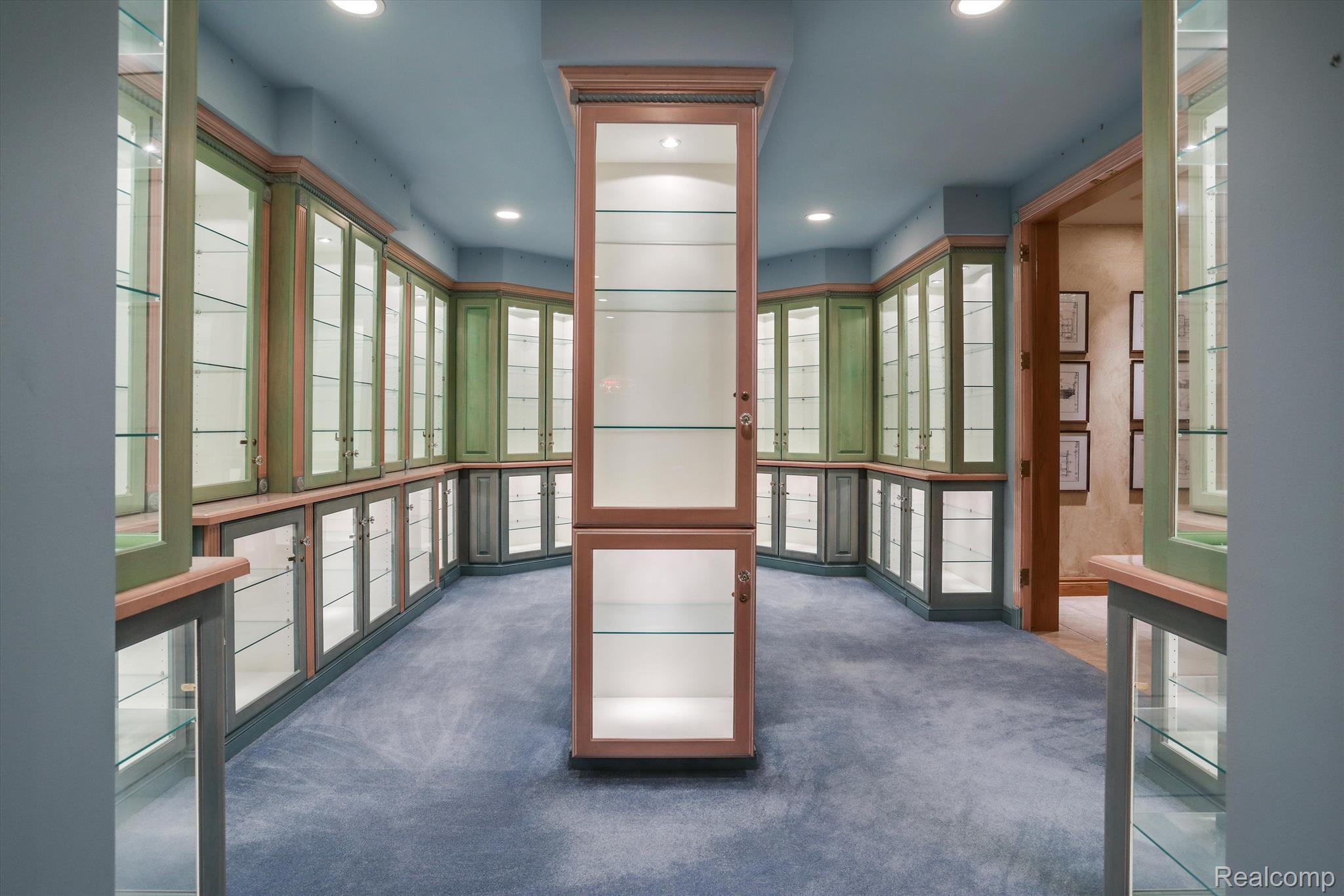 1401 E Silverbell Road