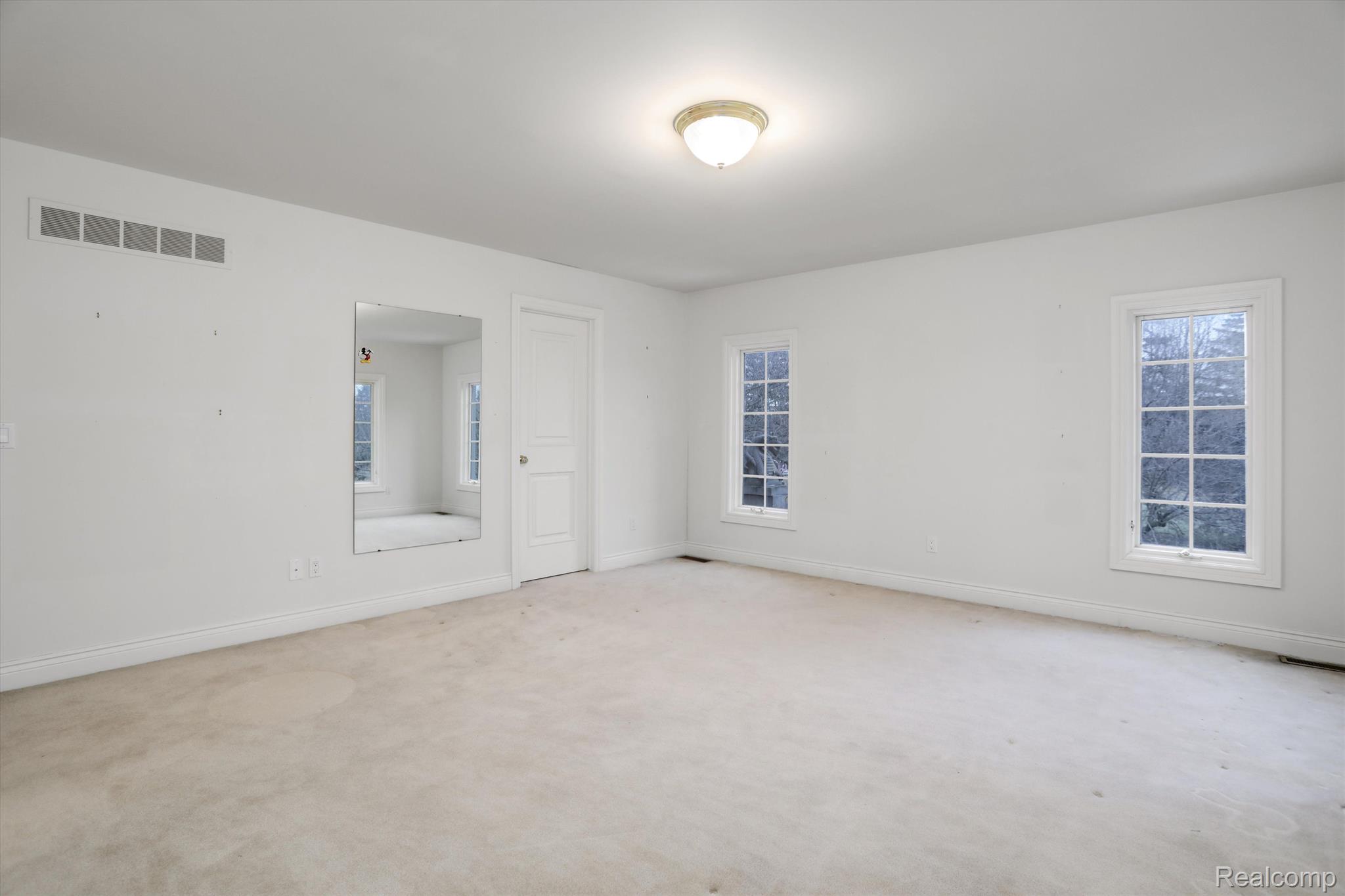 1401 E Silverbell Road