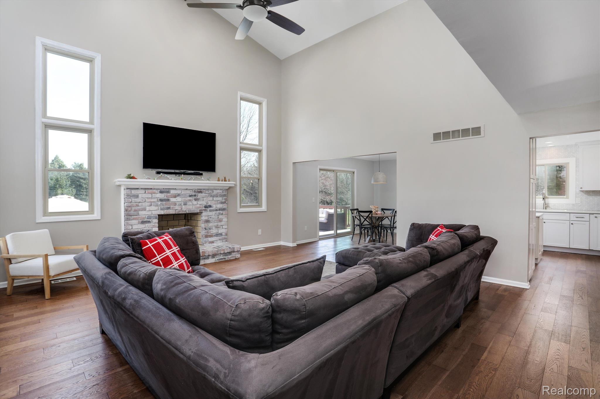 1095 Bembridge Drive