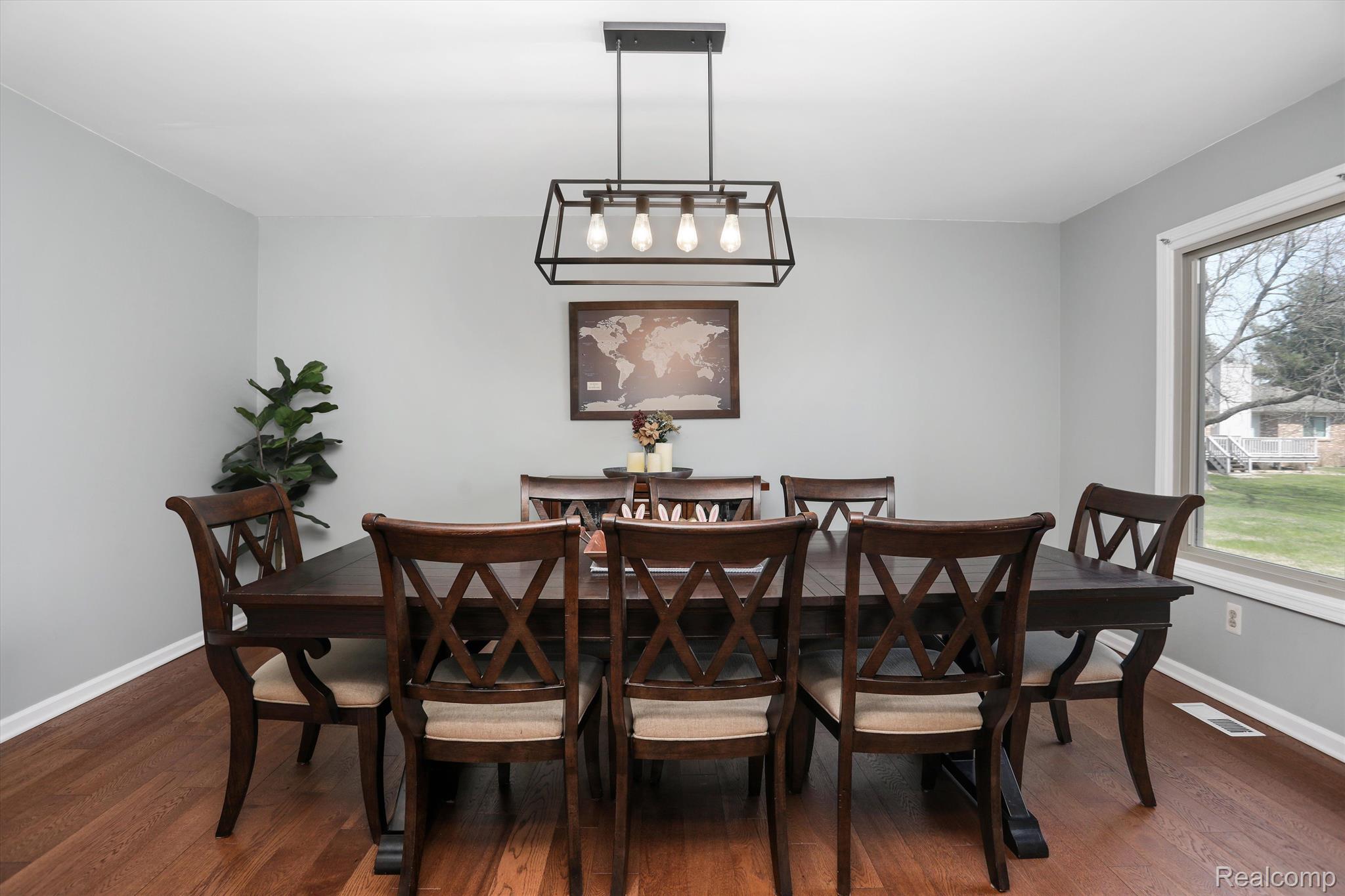 1095 Bembridge Drive
