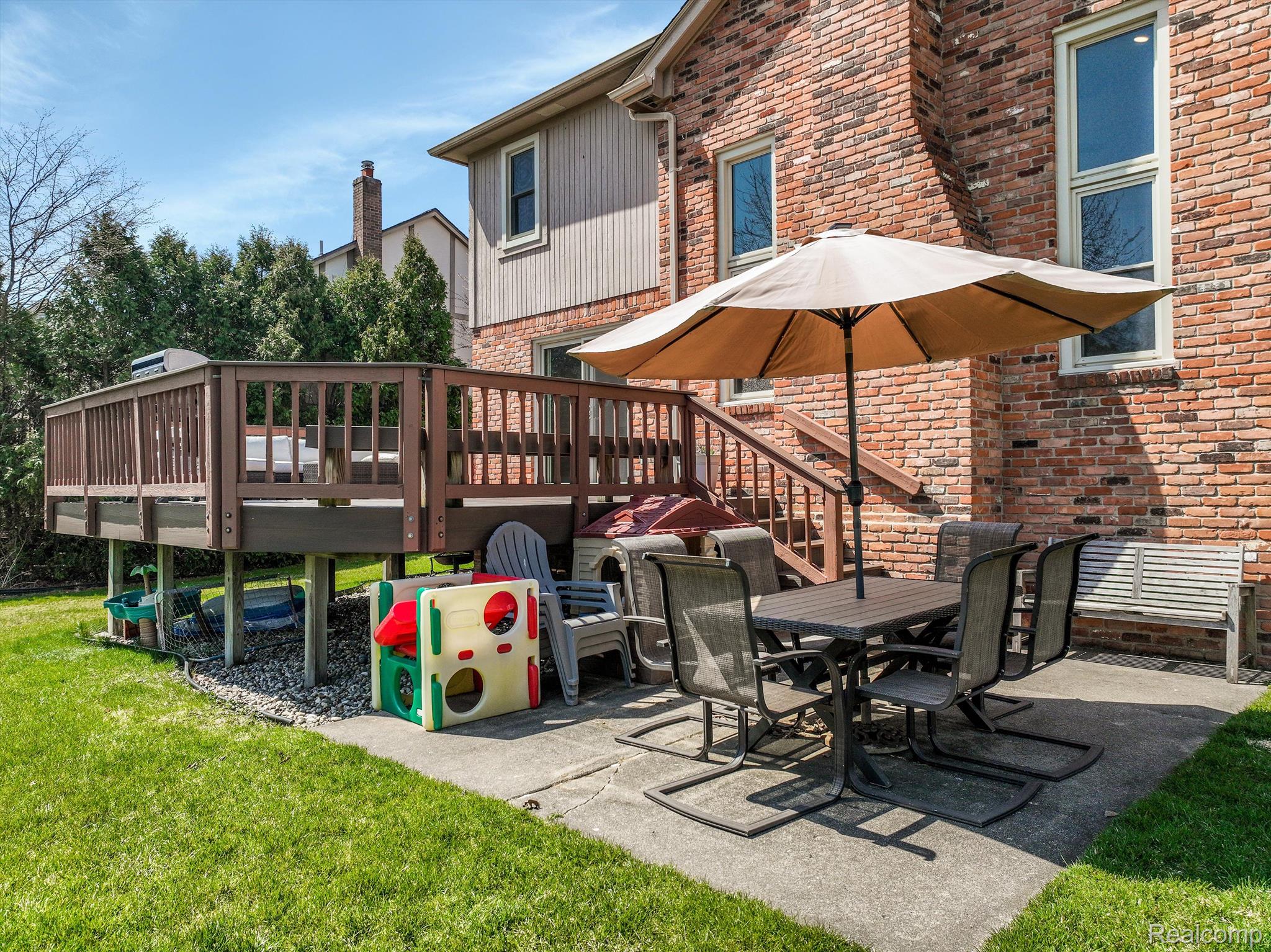 1095 Bembridge Drive