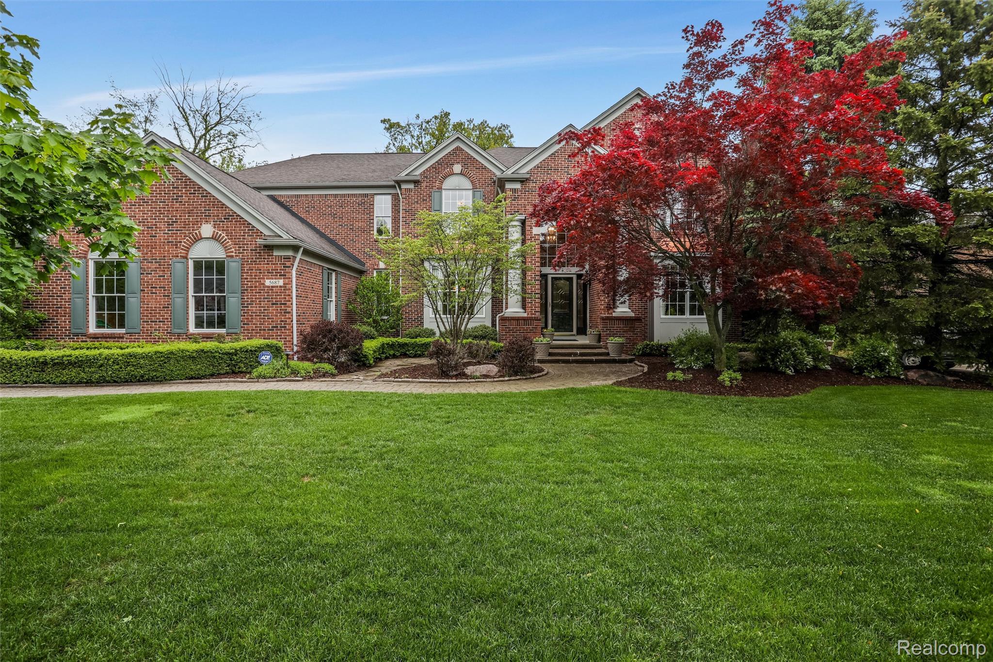 5687 Stonehaven Blvd