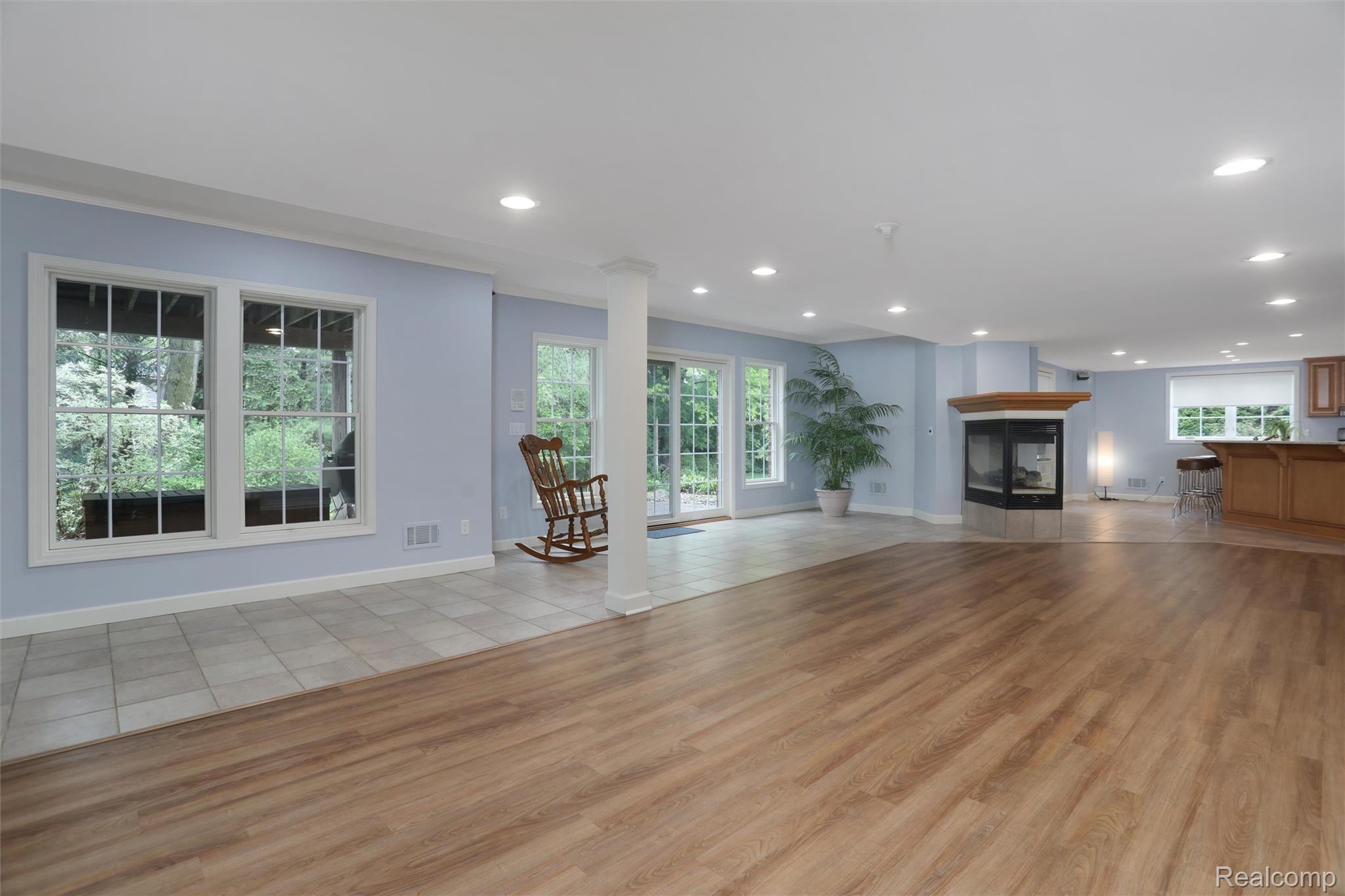 5687 Stonehaven Blvd