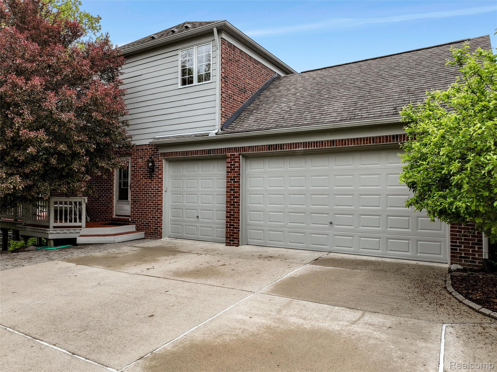 5687 Stonehaven Blvd