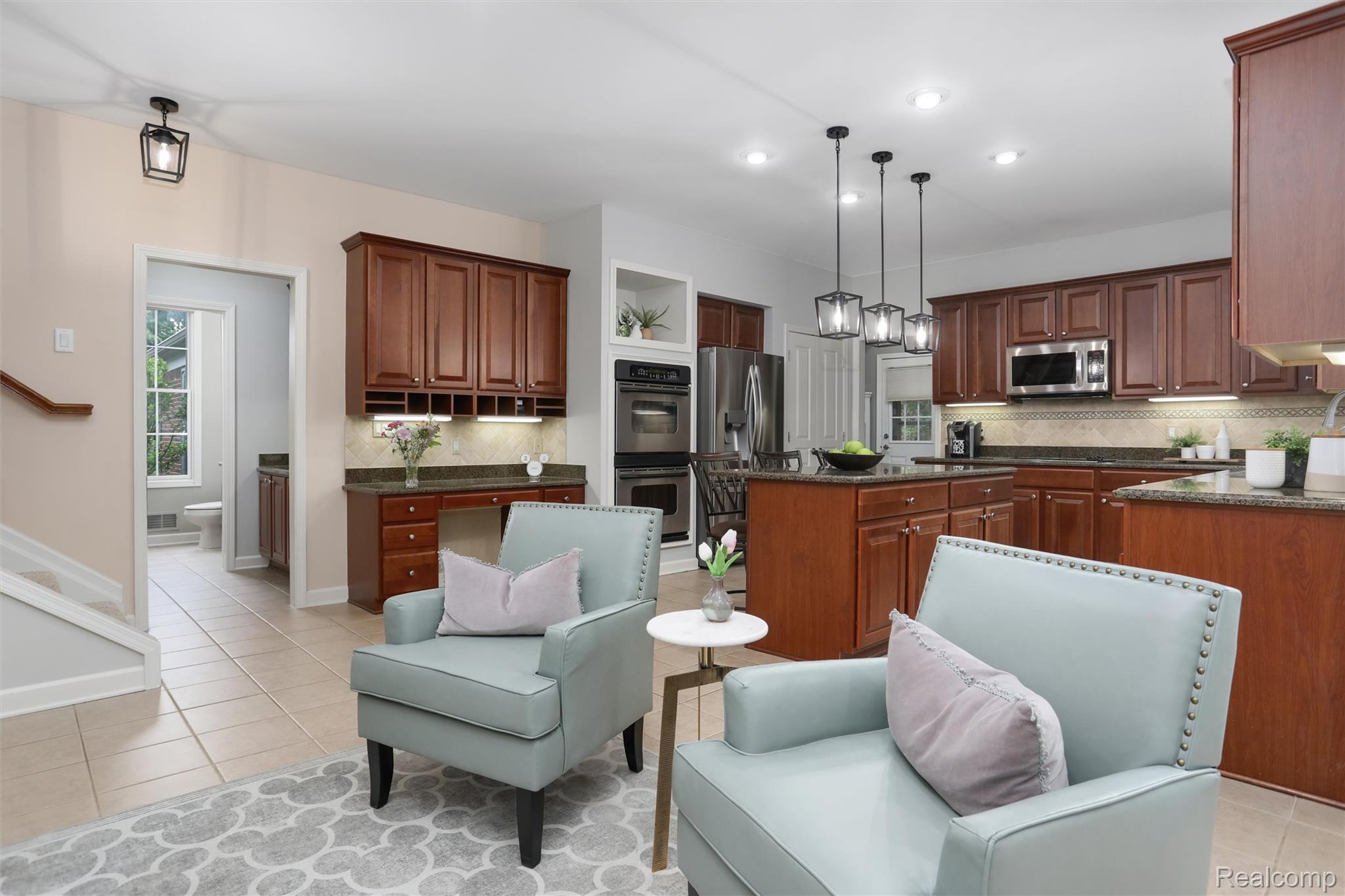 5687 Stonehaven Blvd