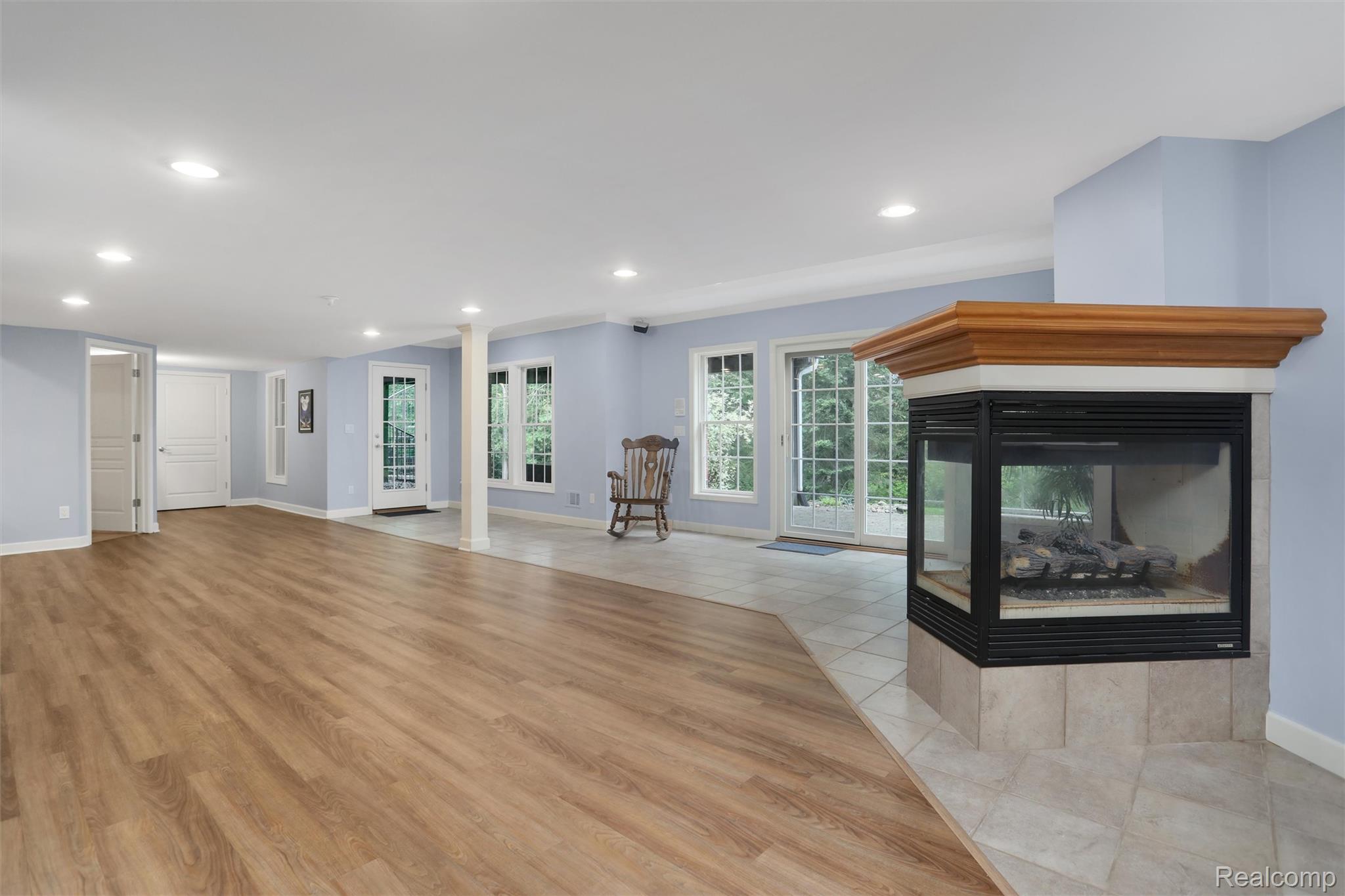 5687 Stonehaven Blvd